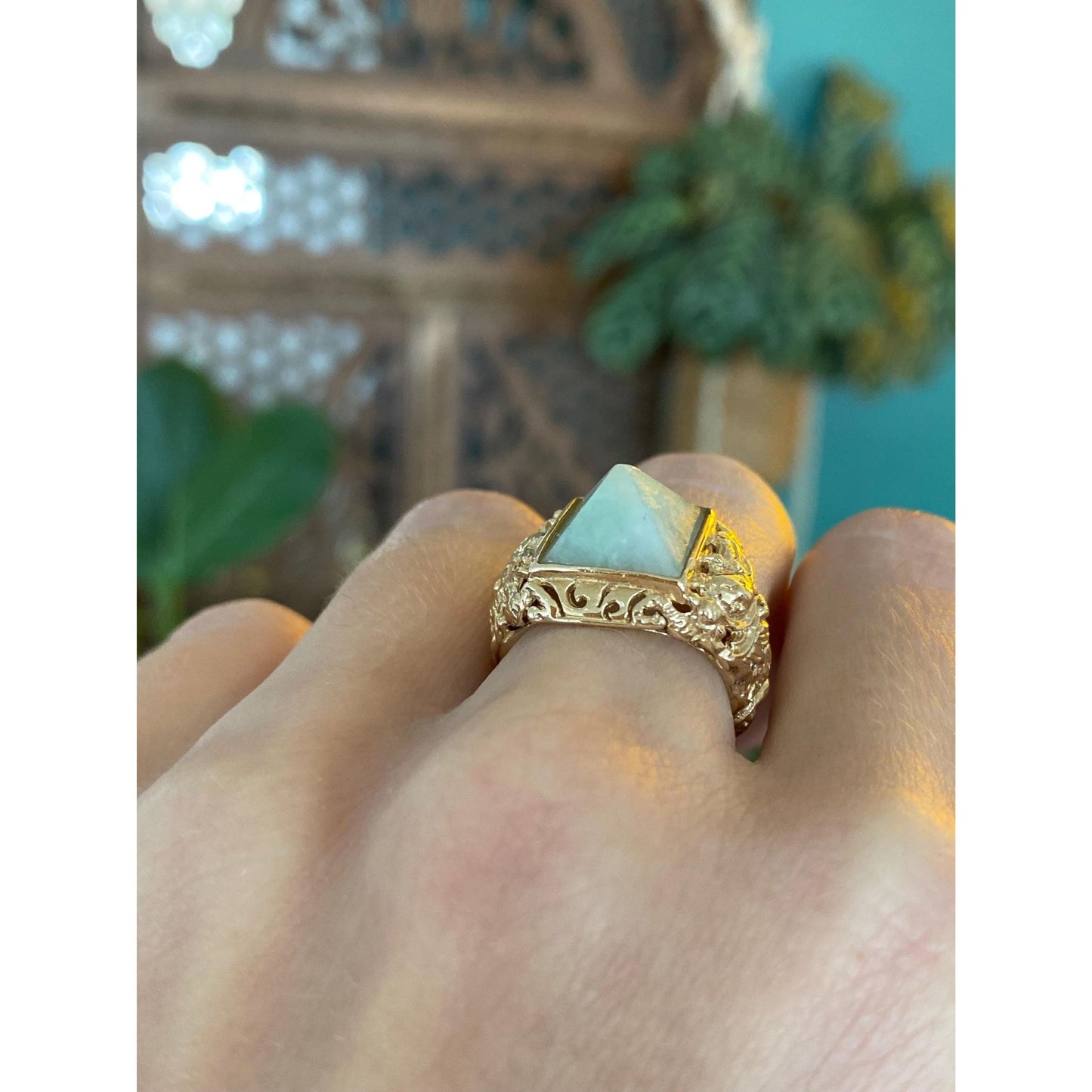 Solid 14k Yellow Gold Jade Pyramid Open Work Ring Band - Size 5.5