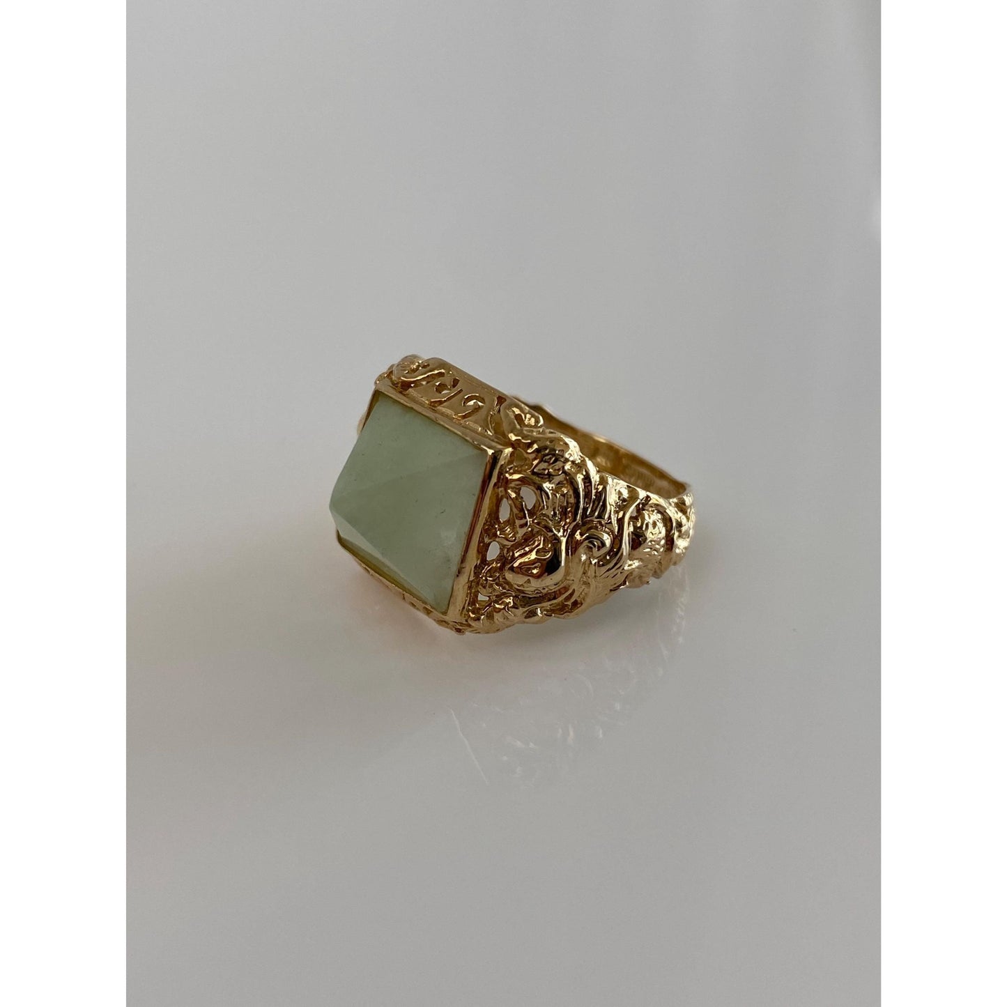 Solid 14k Yellow Gold Jade Pyramid Open Work Ring Band - Size 5.5