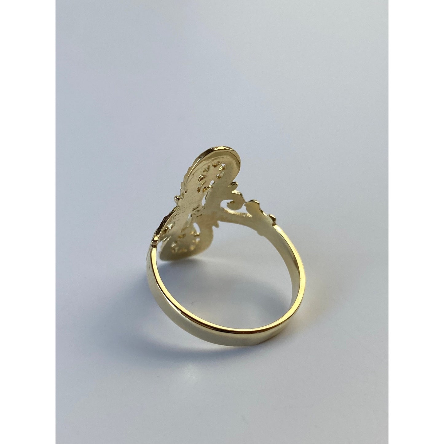 Vintage Solid 14k Yellow Gold Diamond Cut Ring - Size 6.25