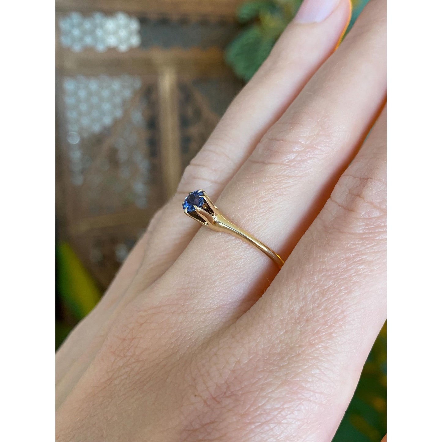 Solid 14k Yellow Gold Sapphire Ring - Size 6.75