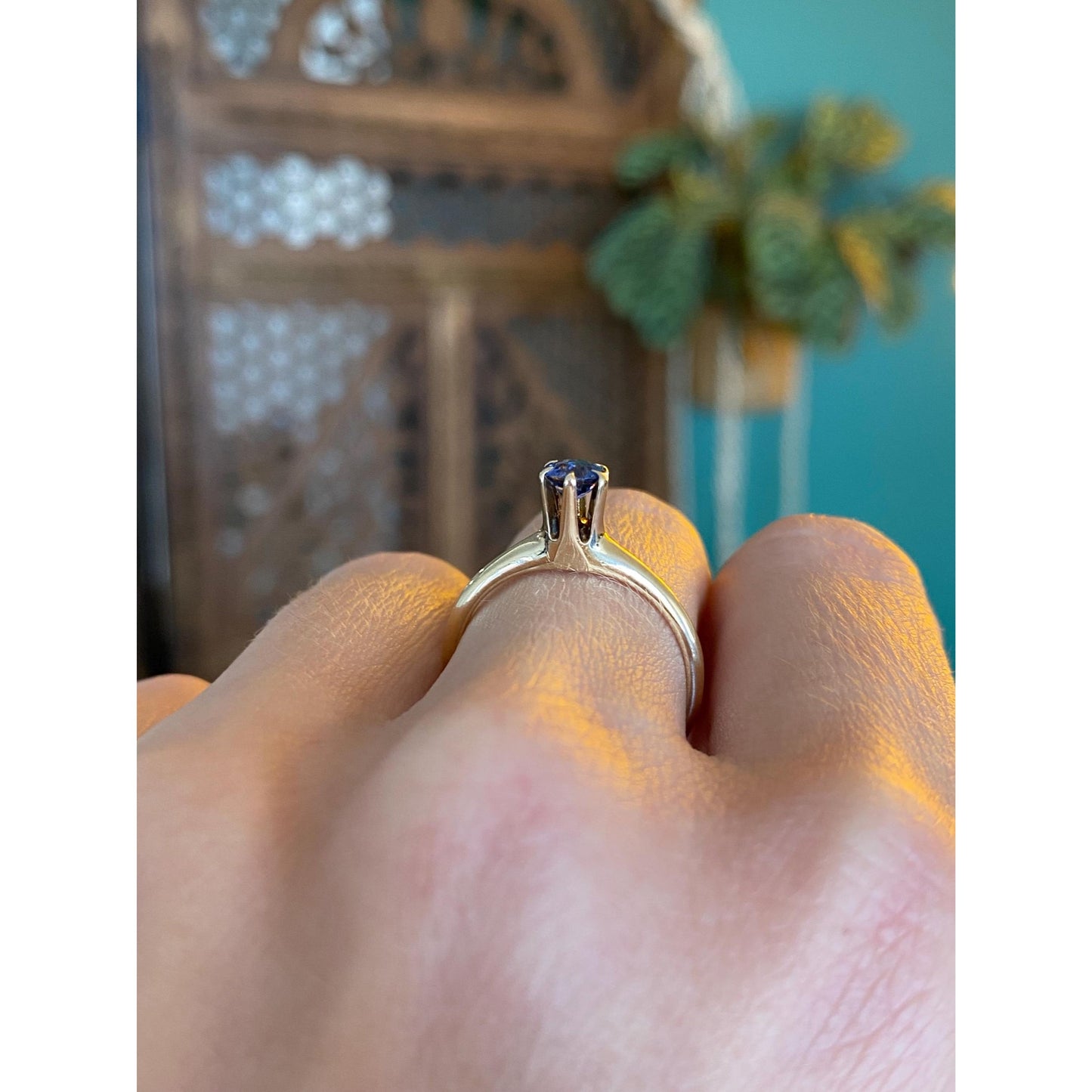 Solid 14k Yellow Gold Sapphire Ring - Size 6.75