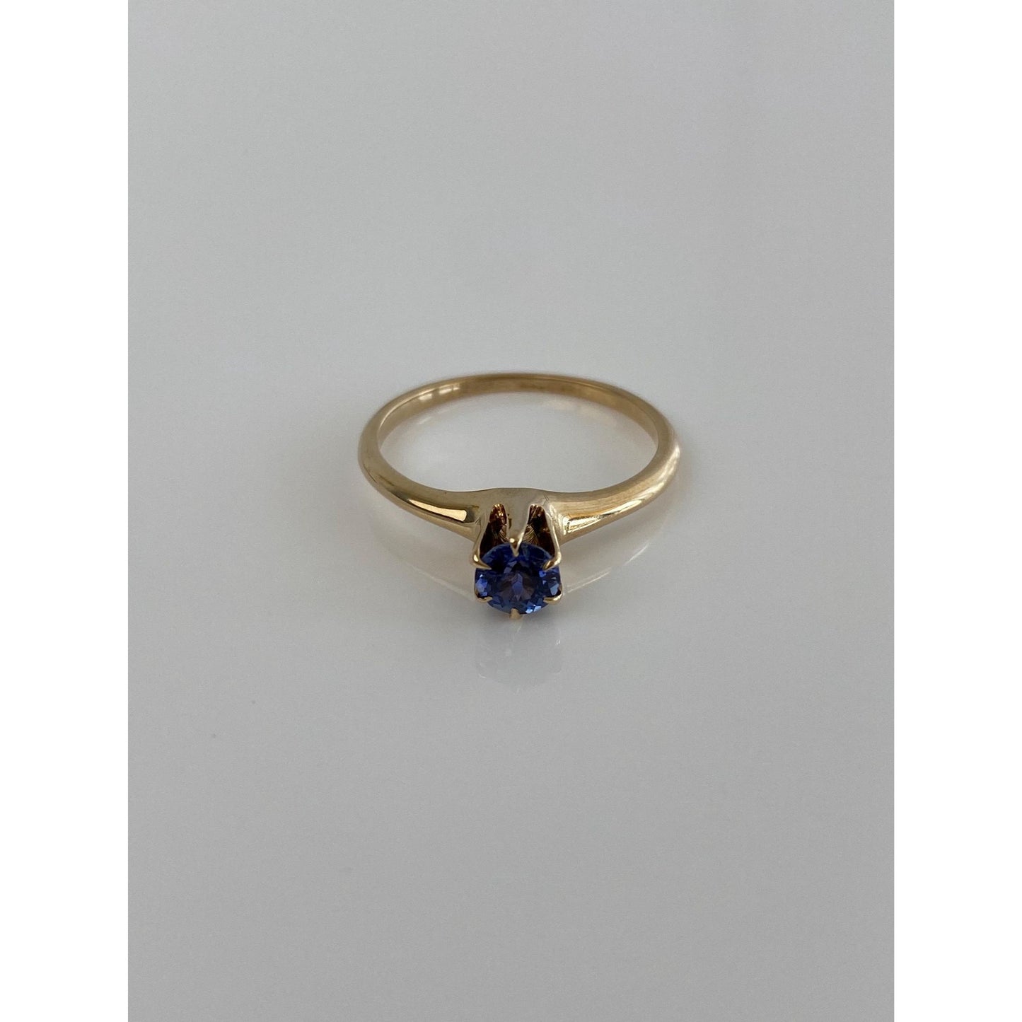 Solid 14k Yellow Gold Sapphire Ring - Size 6.75