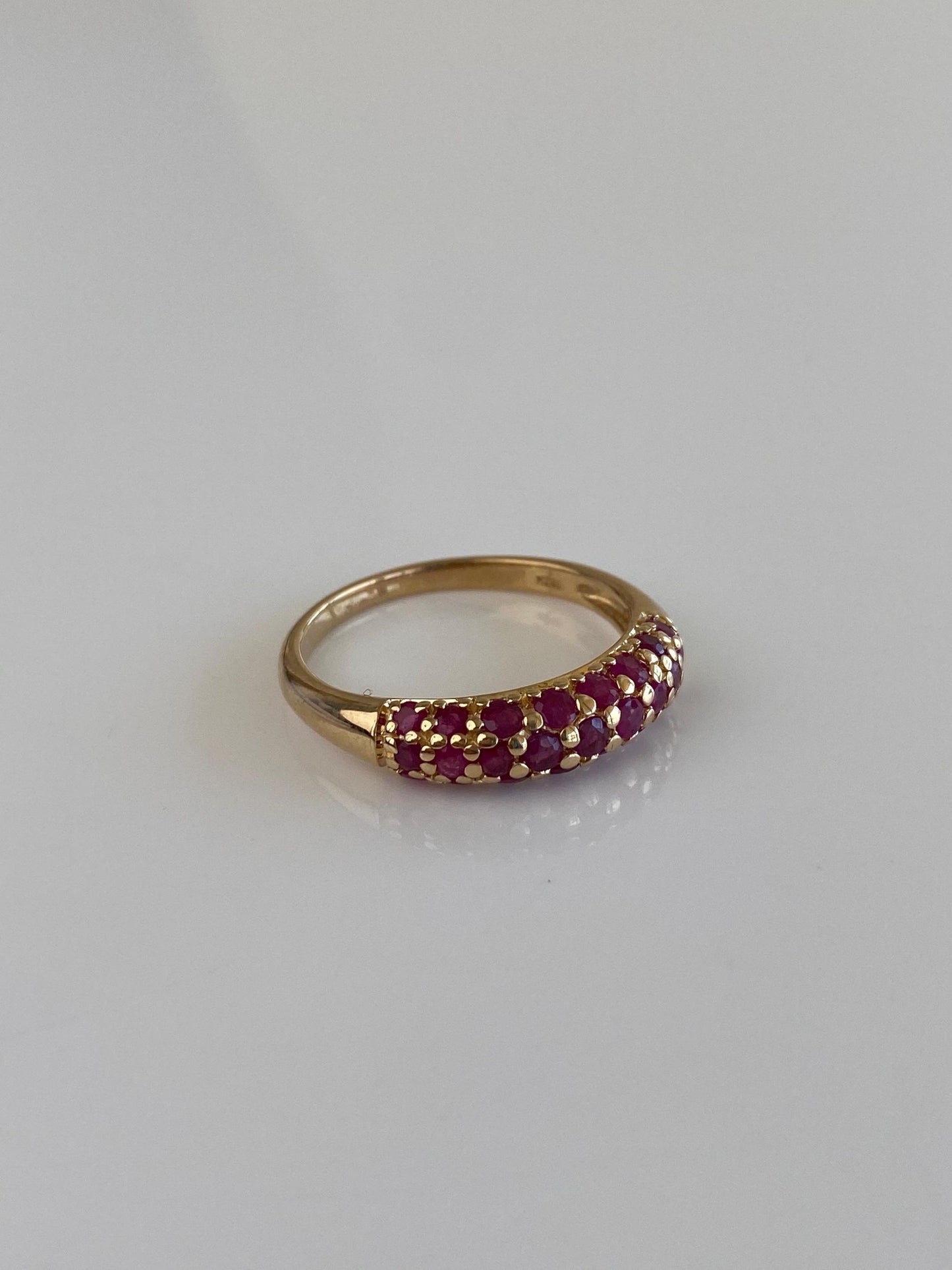 Vintage Solid 14k Yellow Gold Pink Sapphire Ring Band - Size 9.75