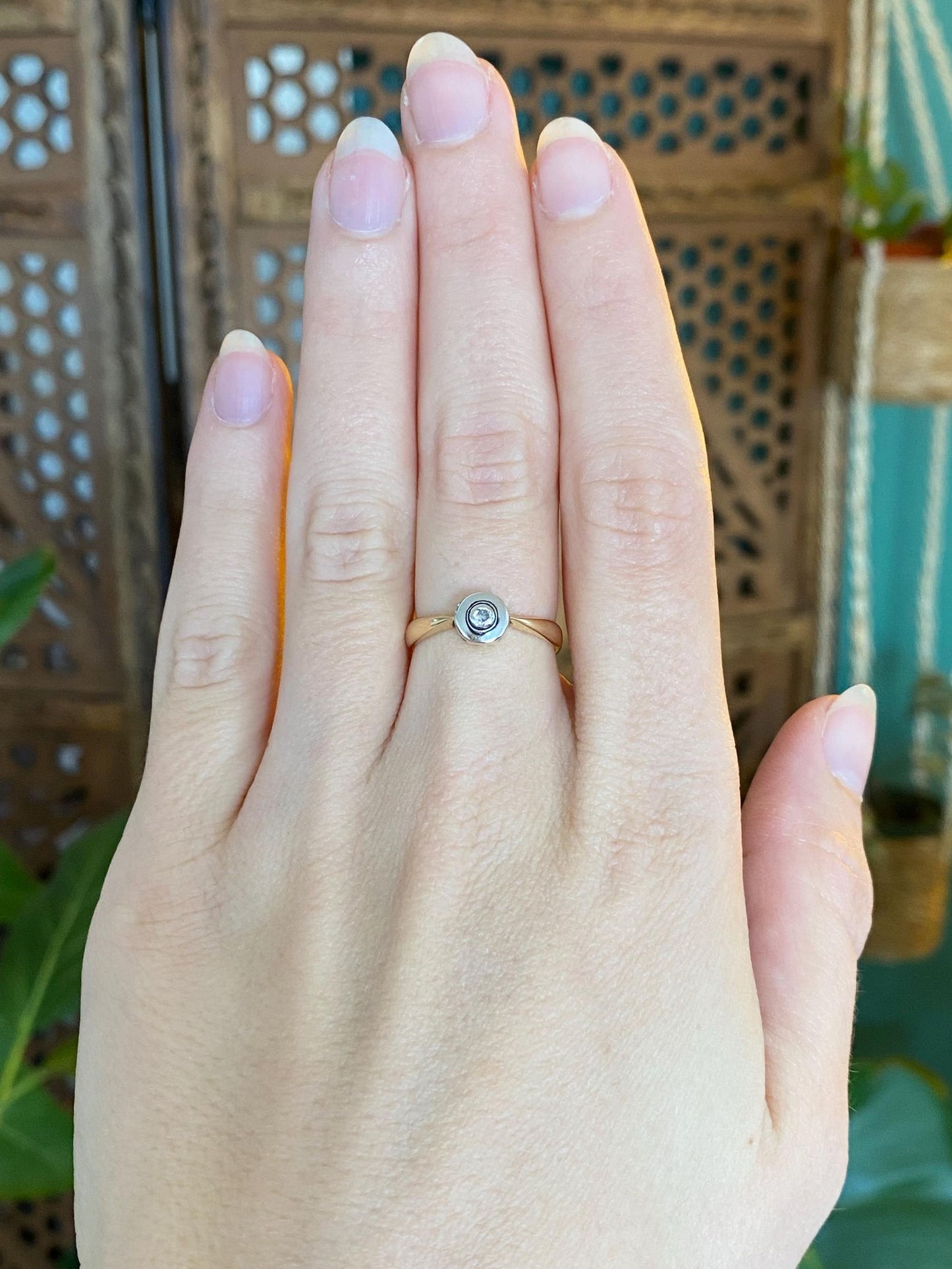 Vintage Solid 14k White & Yellow Gold Diamond Ring - Size 5.5