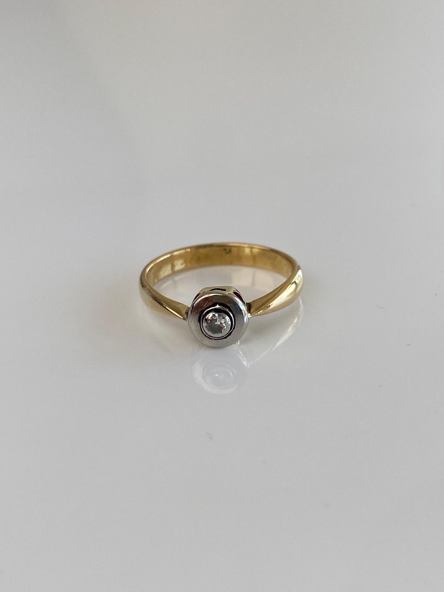 Vintage Solid 14k White & Yellow Gold Diamond Ring - Size 5.5