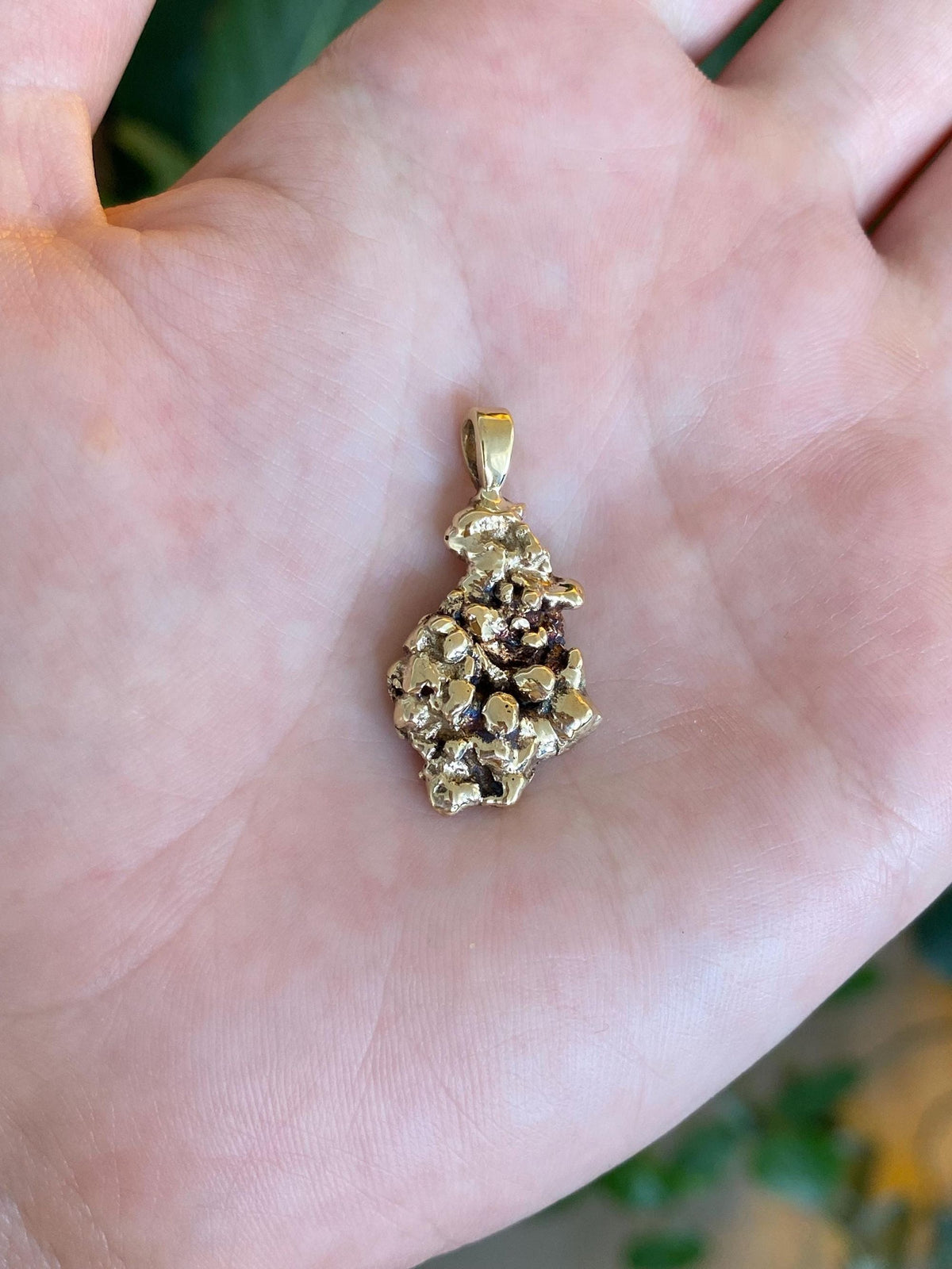 Vintage Solid 10k Yellow Gold Nugget Charm