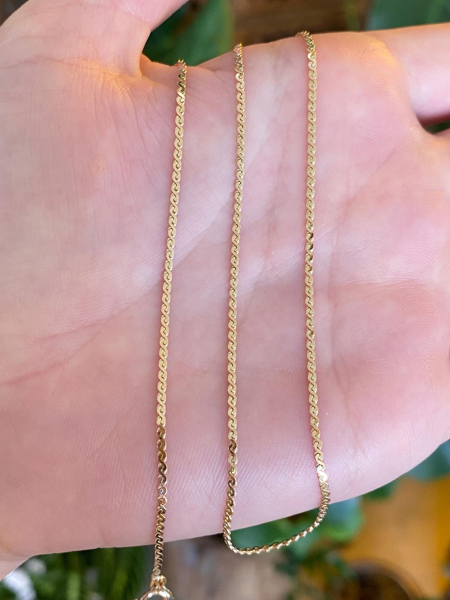 Vintage Solid 14k Yellow Gold Serpentine Chain Necklace - 15.25 inches