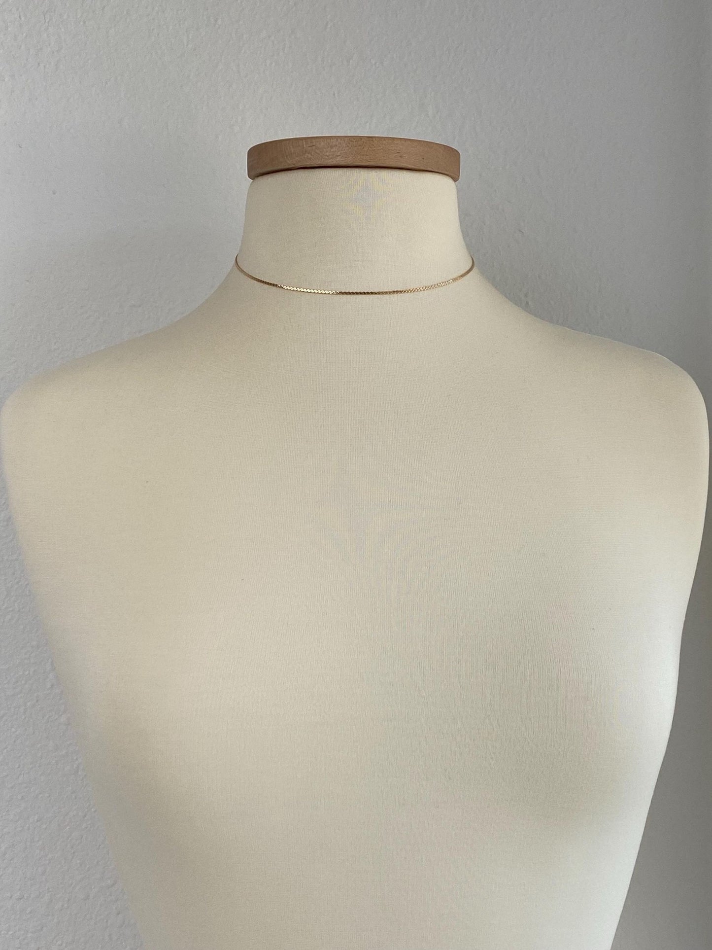 Vintage Solid 14k Yellow Gold Serpentine Chain Necklace - 15.25 inches