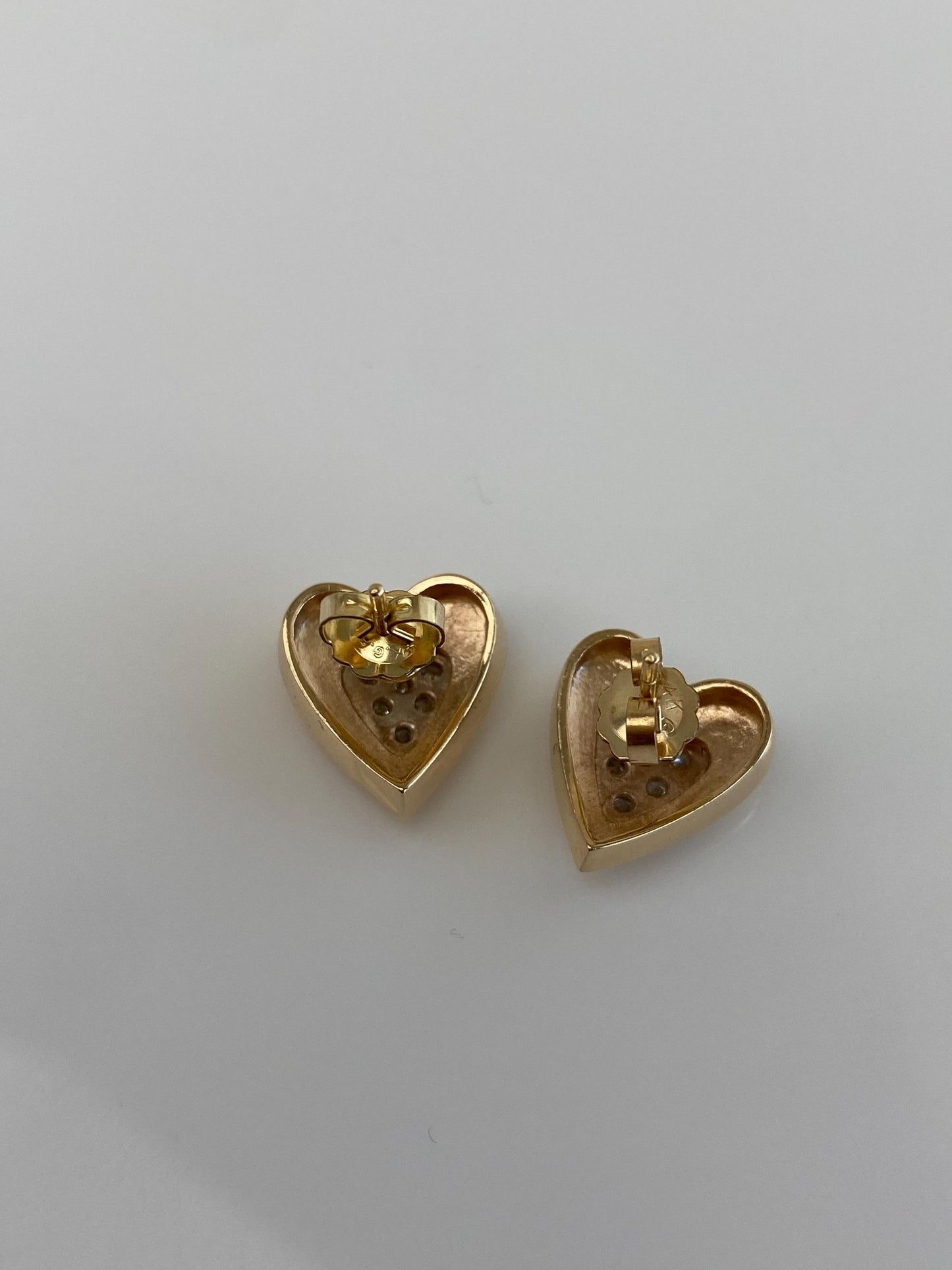 Vintage Solid 14k White & Yellow Gold Diamond Heart Stud Earrings