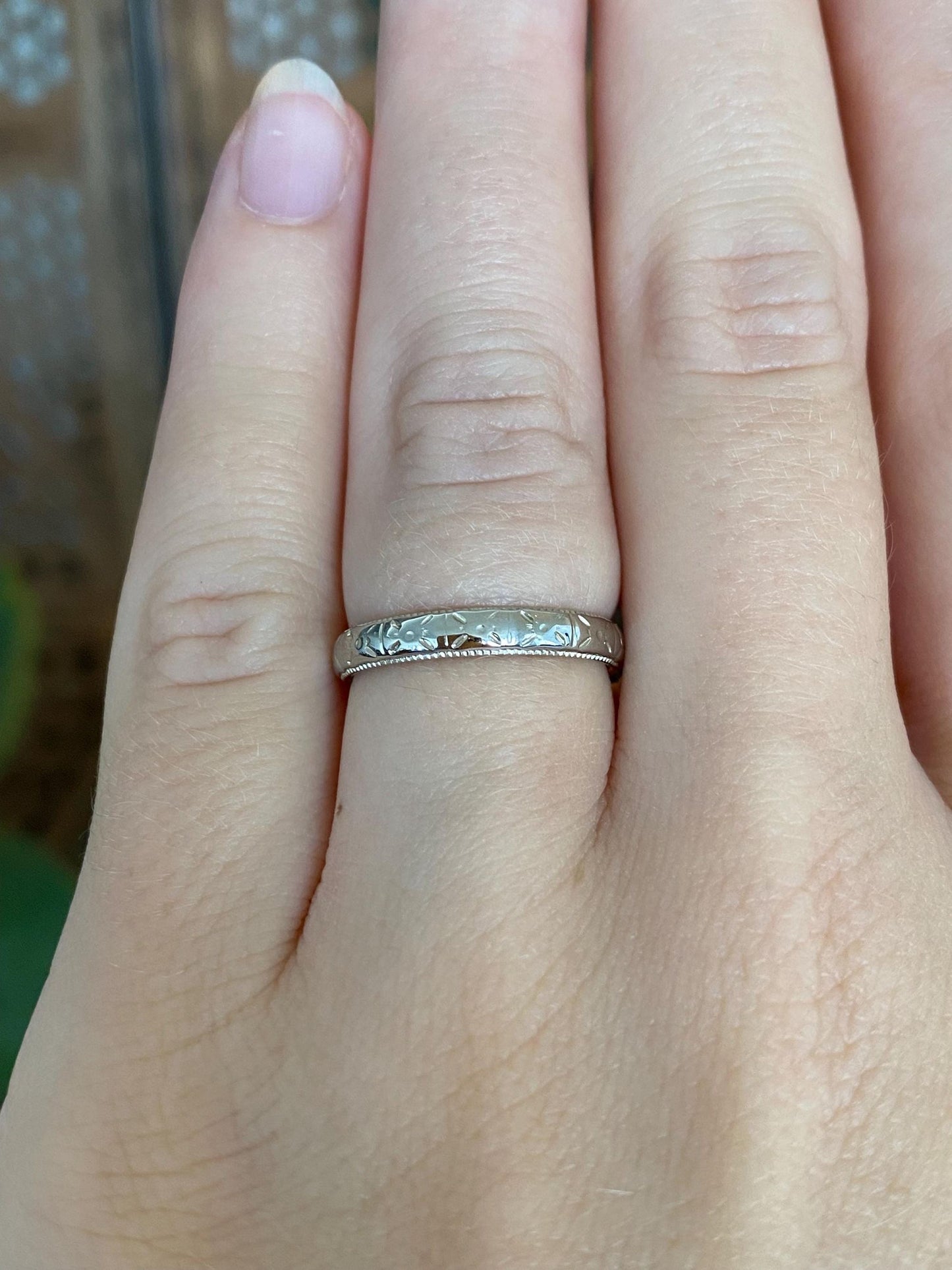 Vintage Solid 18k White Gold Designed Milgrain Ring Band - Size 5.25