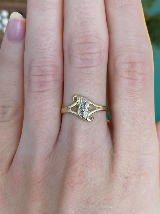 Vintage Solid 14k White & Yellow Gold Diamond Ring - Size 6.75