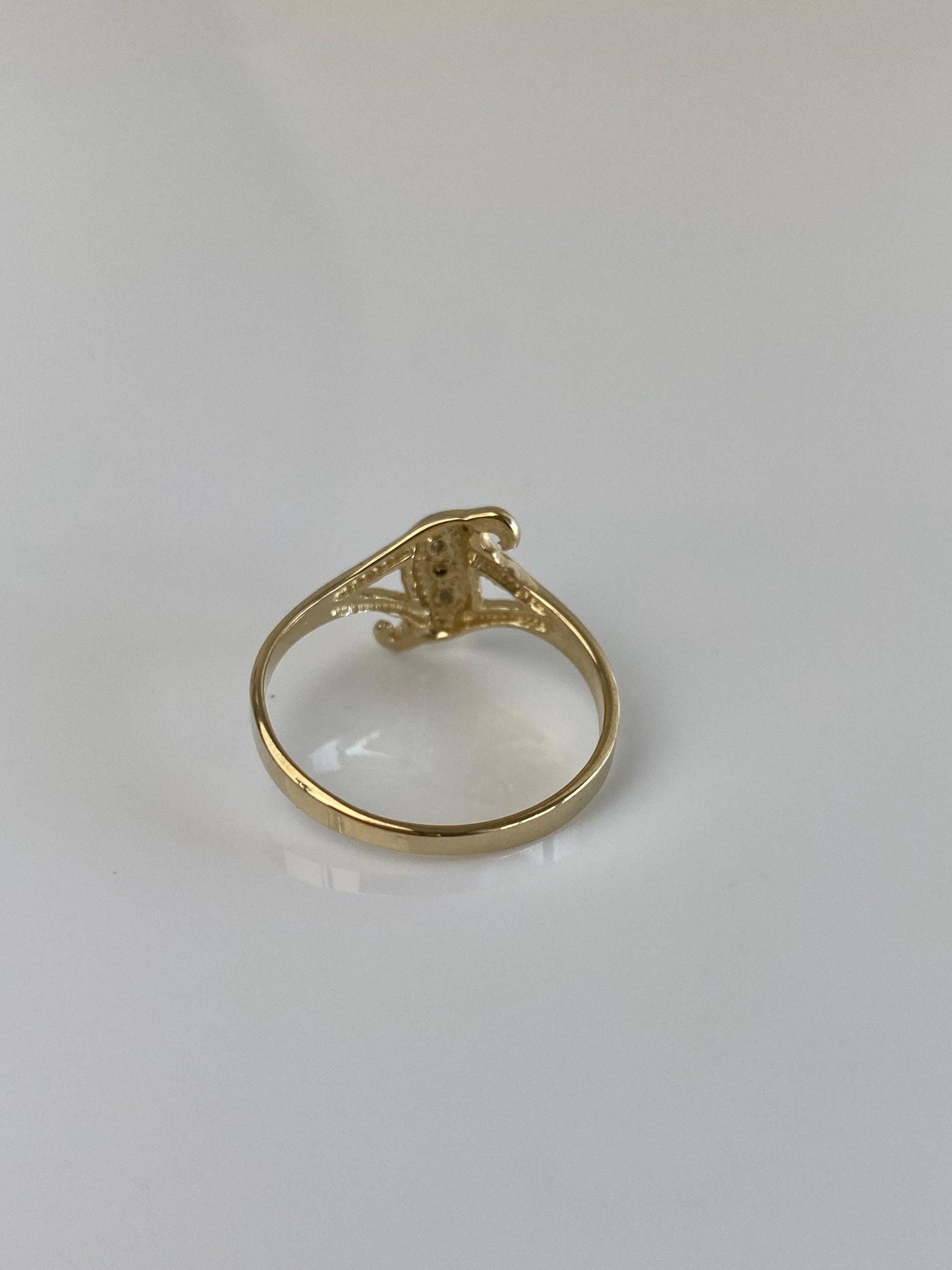 Vintage Solid 14k White & Yellow Gold Diamond Ring - Size 6.75