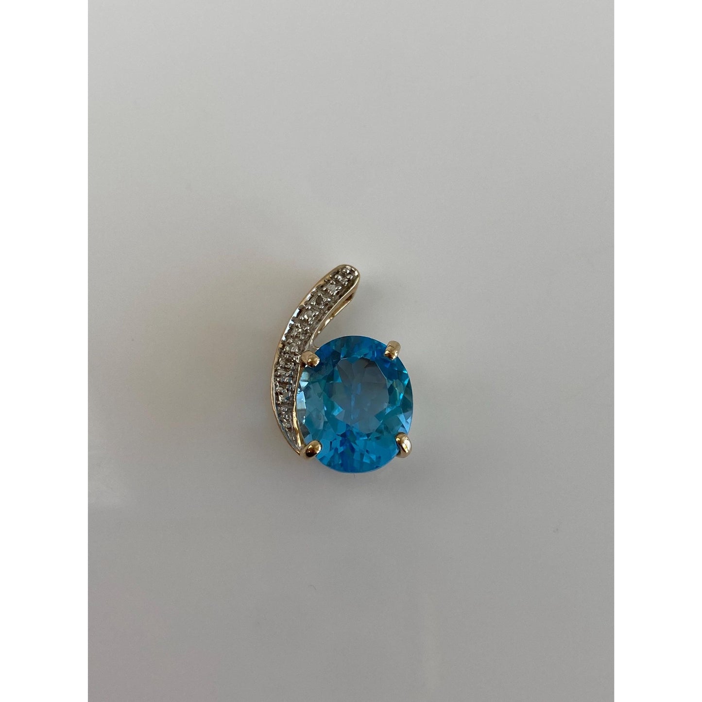 Vintage Solid 10k White & Yellow Gold Diamond Topaz Charm