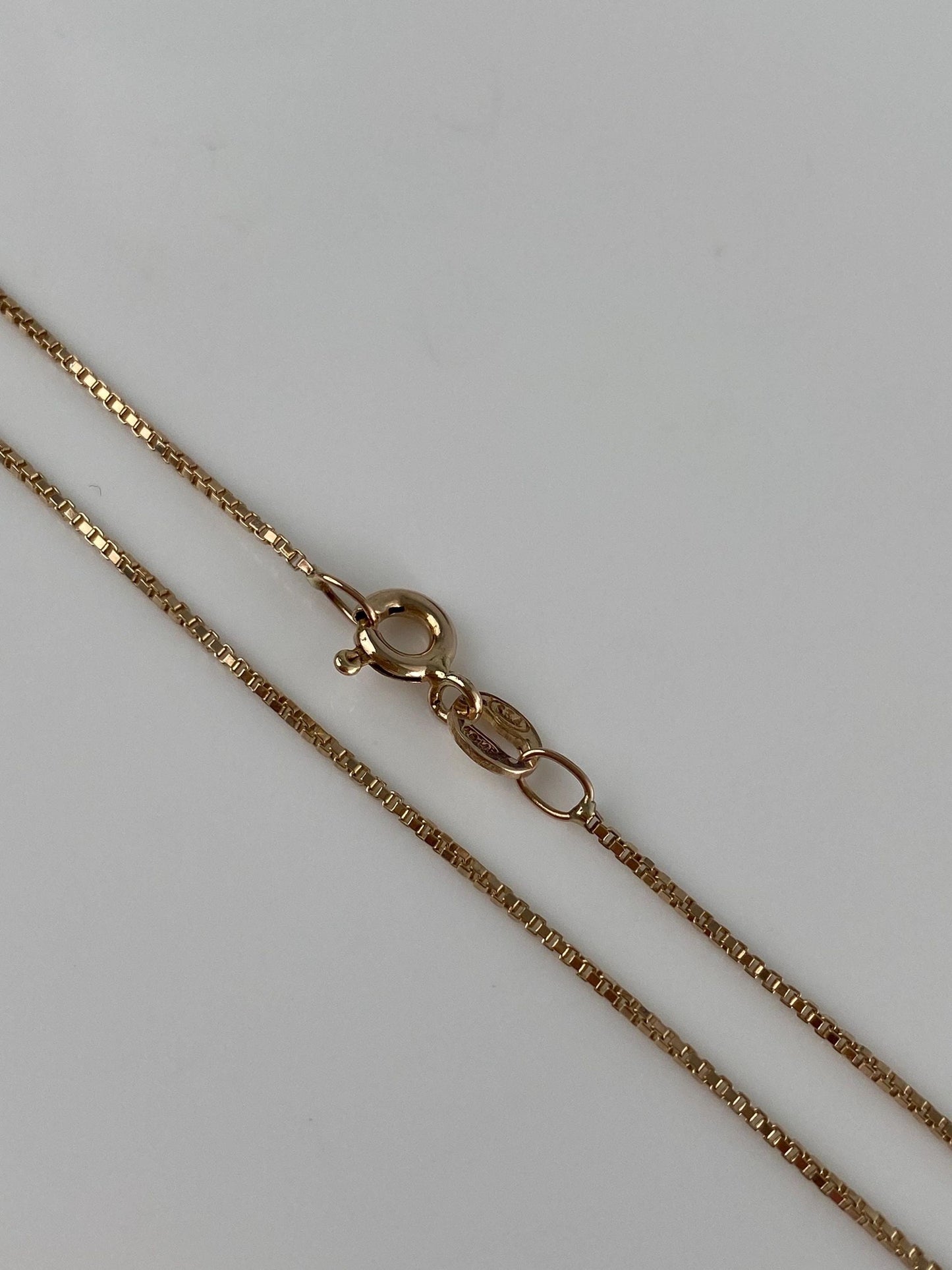 Vintage Solid 10k Yellow Gold Box Chain Necklace - 15.5 inches