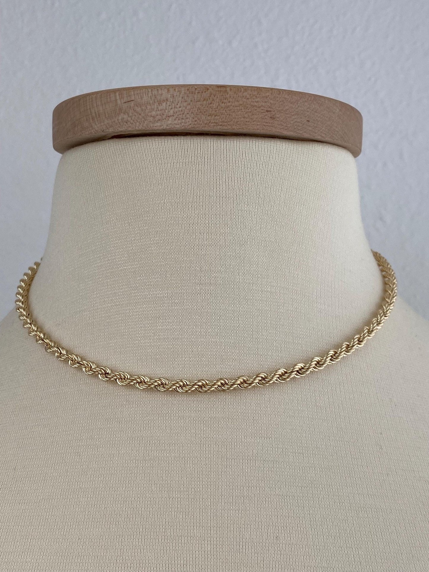 Vintage 14k Yellow Gold Rope Chain Necklace - 16.25 inches