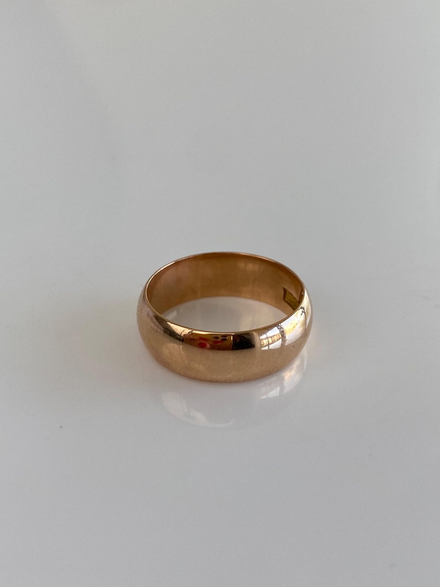 Vintage Solid 18k Rosey Gold Ring Band - Size 5