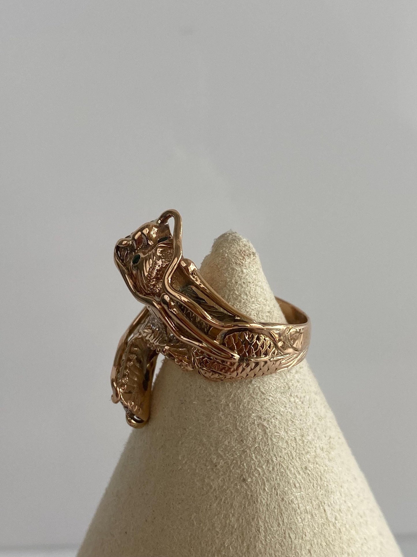 Solid 14k Rosey Gold Diamond Jade Eyes Dragon Ring - Size 7.5