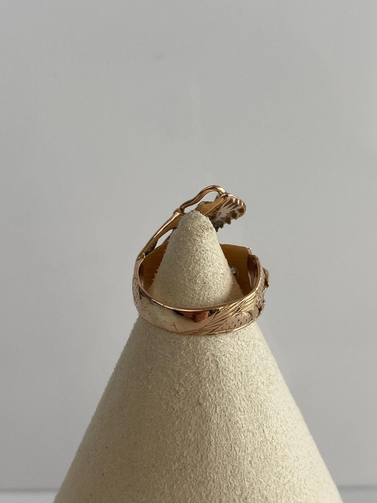 Solid 14k Rosey Gold Diamond Jade Eyes Dragon Ring - Size 7.5