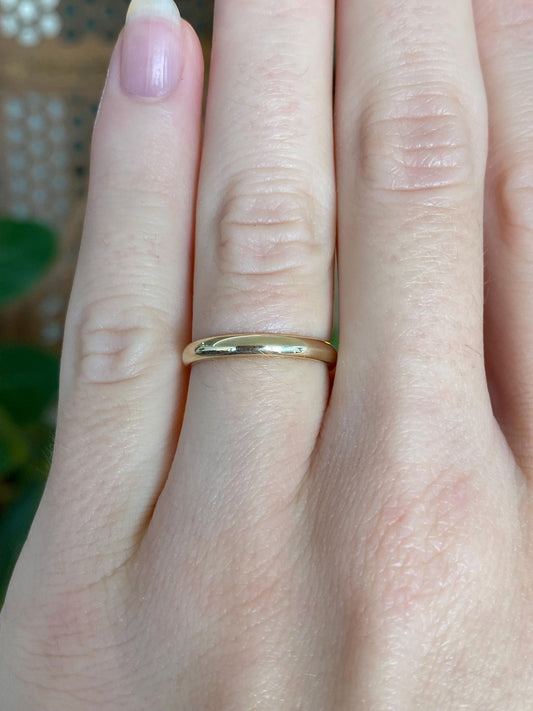 Vintage Solid 10k Yellow Gold Ring Band - Size 5