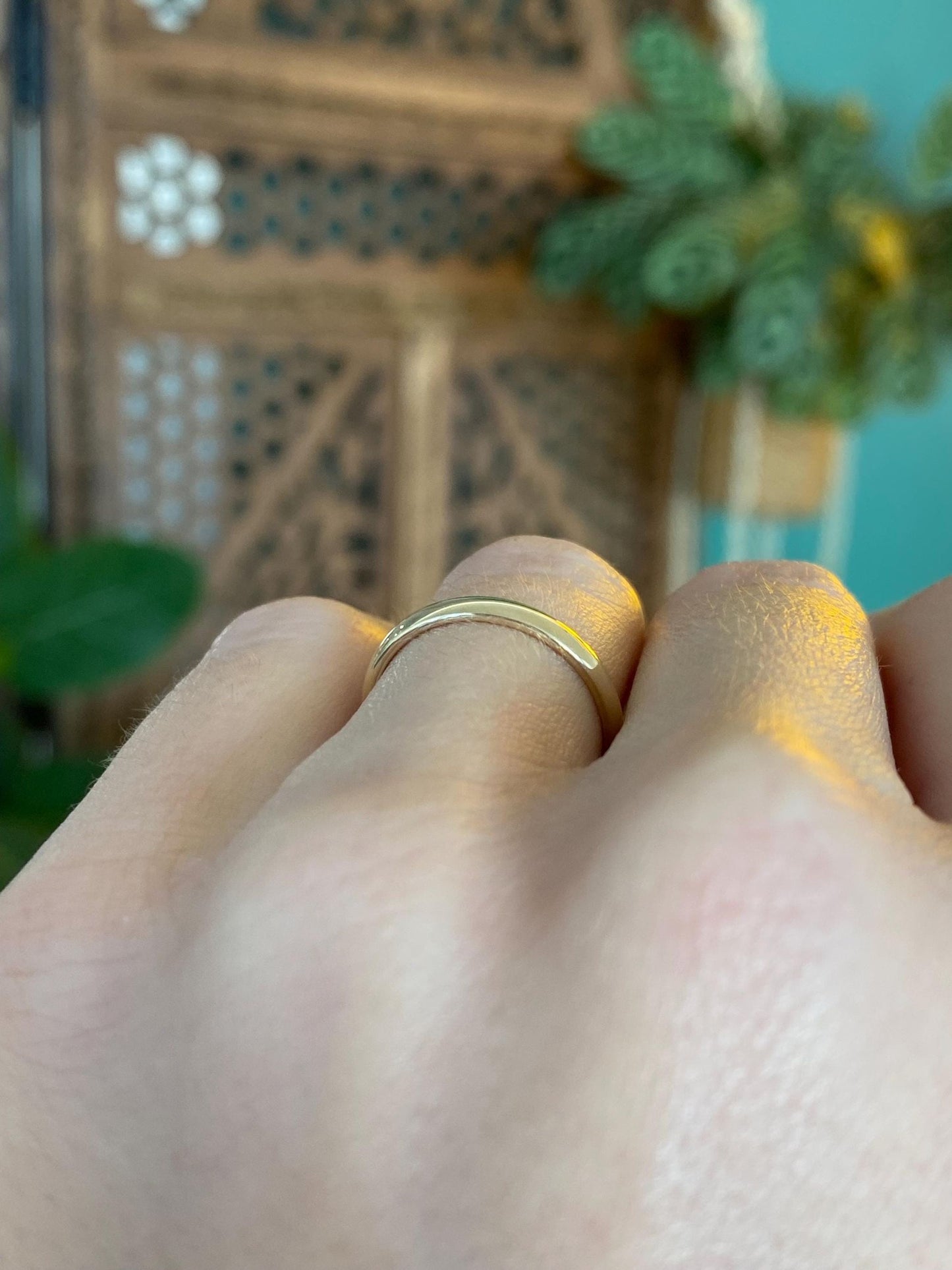 Vintage Solid 10k Yellow Gold Ring Band - Size 5