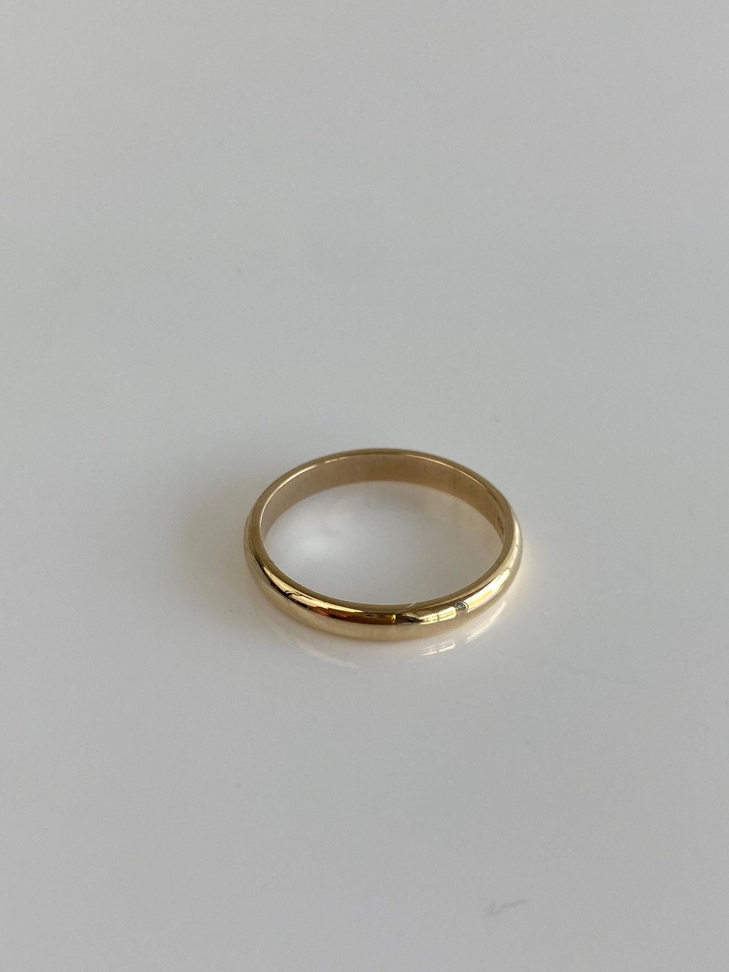 Vintage Solid 10k Yellow Gold Ring Band - Size 5