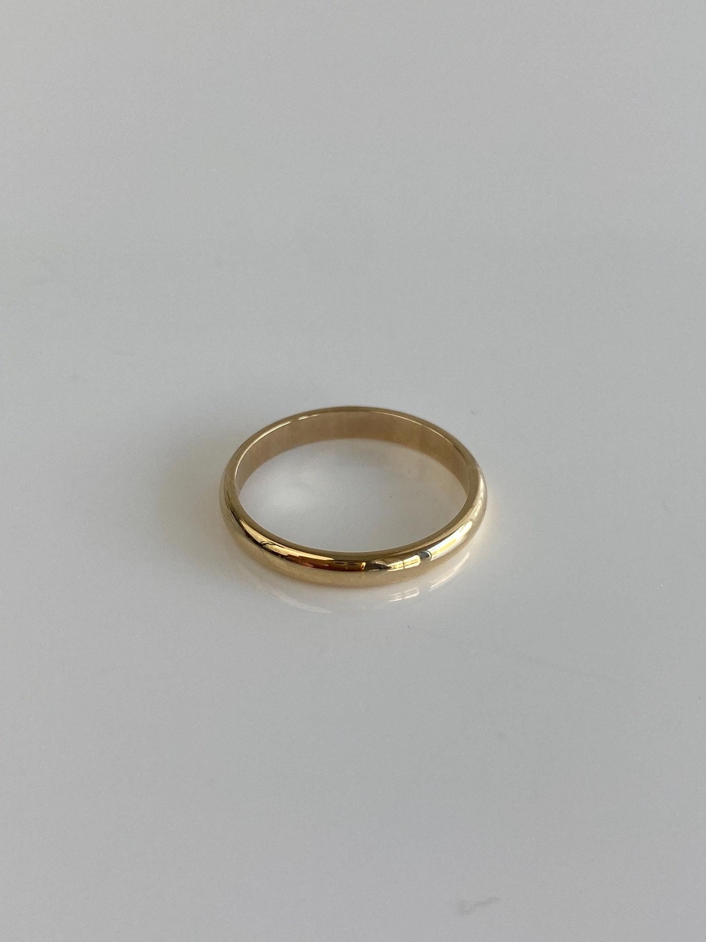 Vintage Solid 10k Yellow Gold Ring Band - Size 5