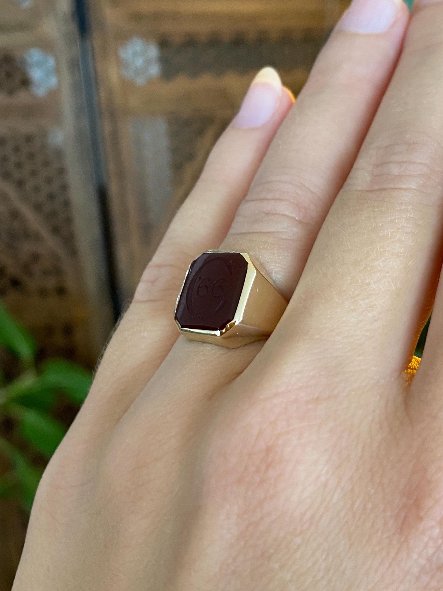 Vintage Solid 10k Yellow Gold Carnelian C '66 Signet Ring - Size 5