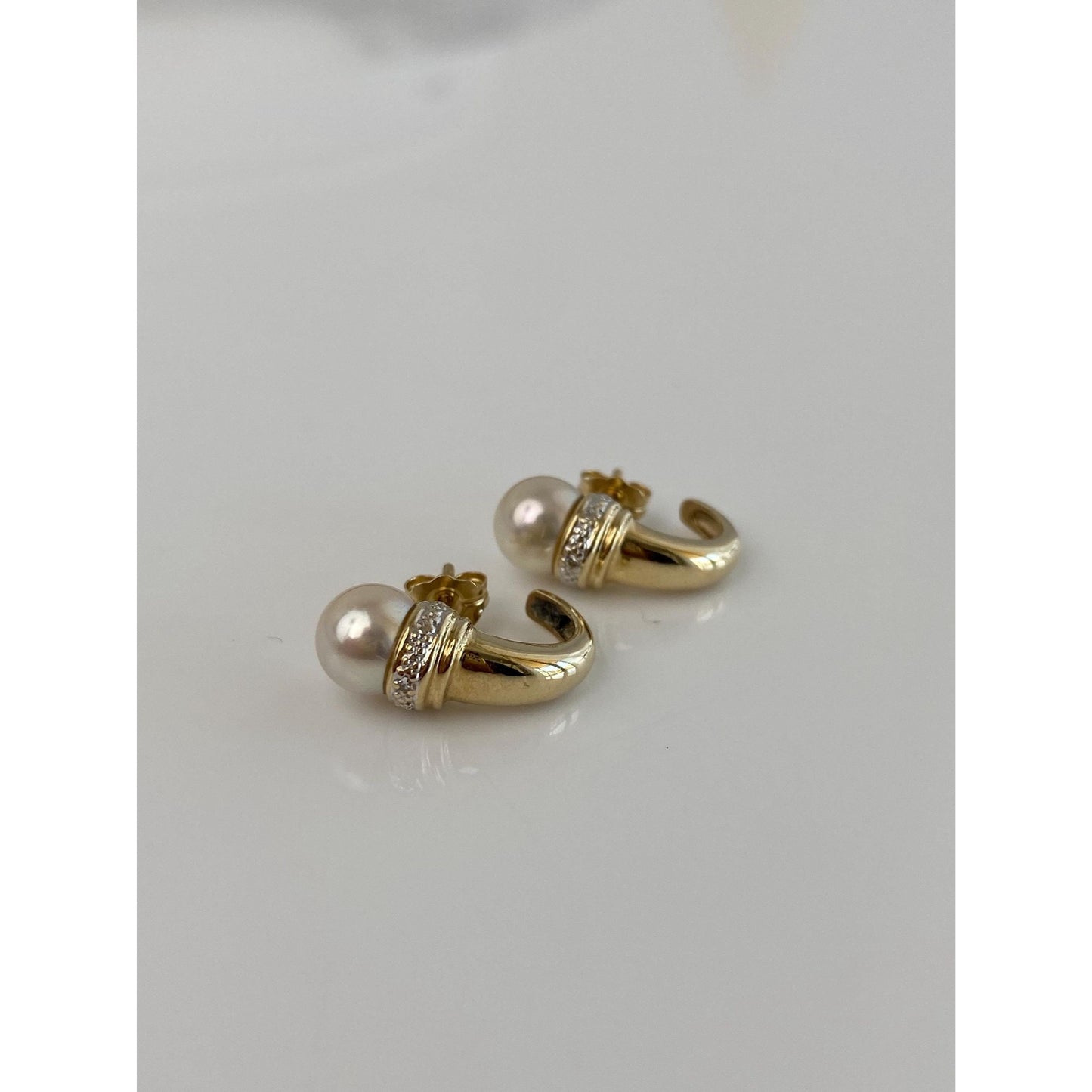Vintage 14k Yellow Gold Diamond Pearl Talon Drop Earrings