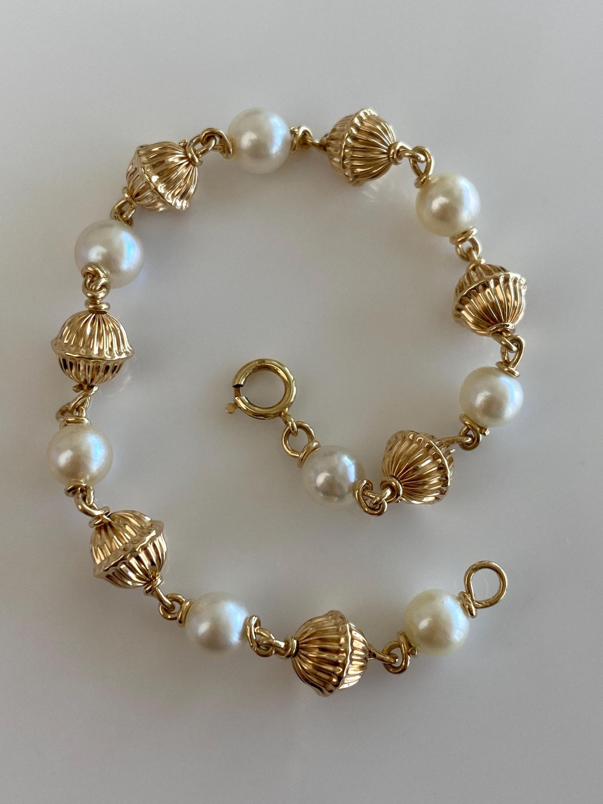 Vintage Solid 14k Yellow Gold Pearls Textured Gold Bead Link Bracelet - 7inches