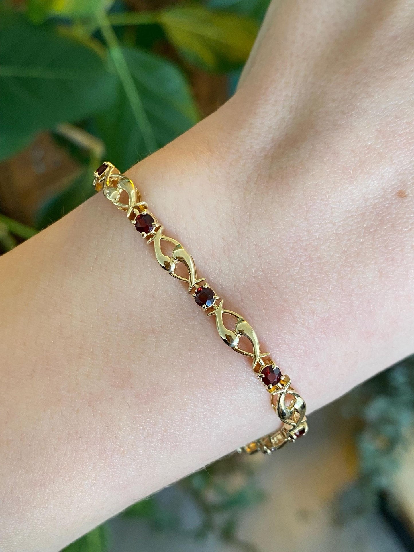 Vintage Solid 14k Yellow Gold Red Garnet Link Bracelet - 6.75 inches