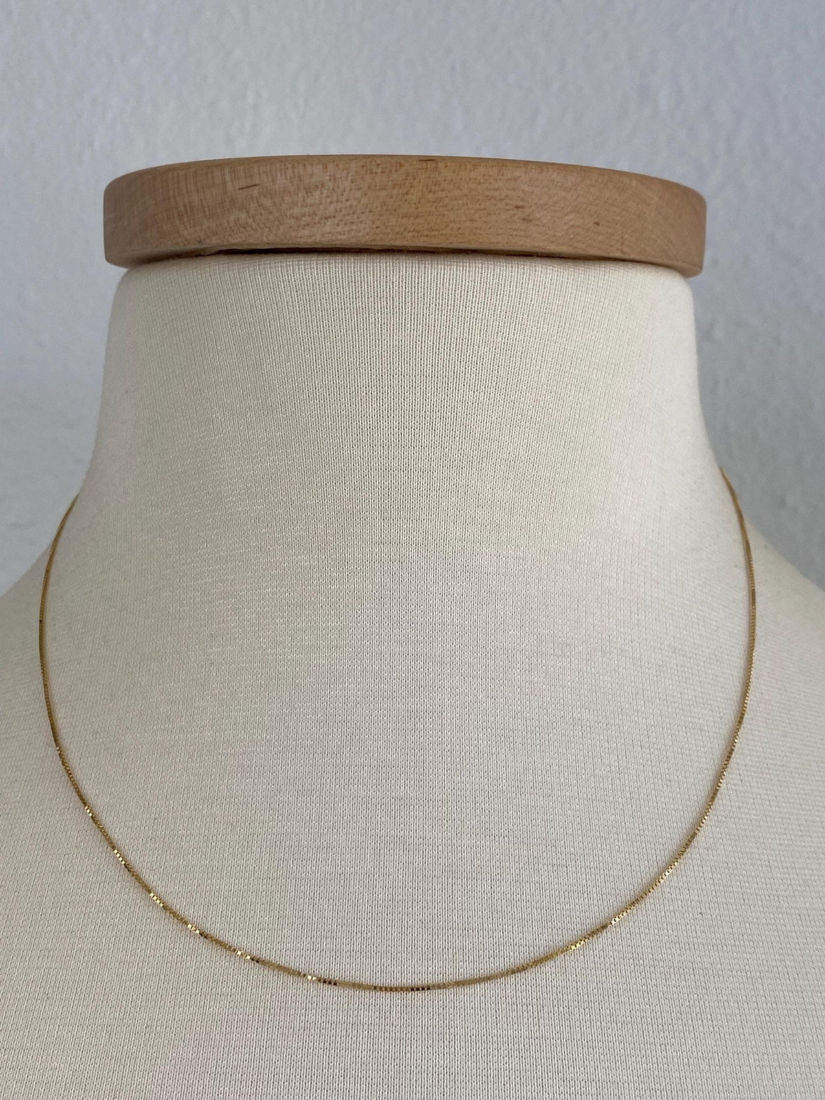 Vintage Solid 14k Yellow Gold Dainty Box Chain Necklace - 18 inches