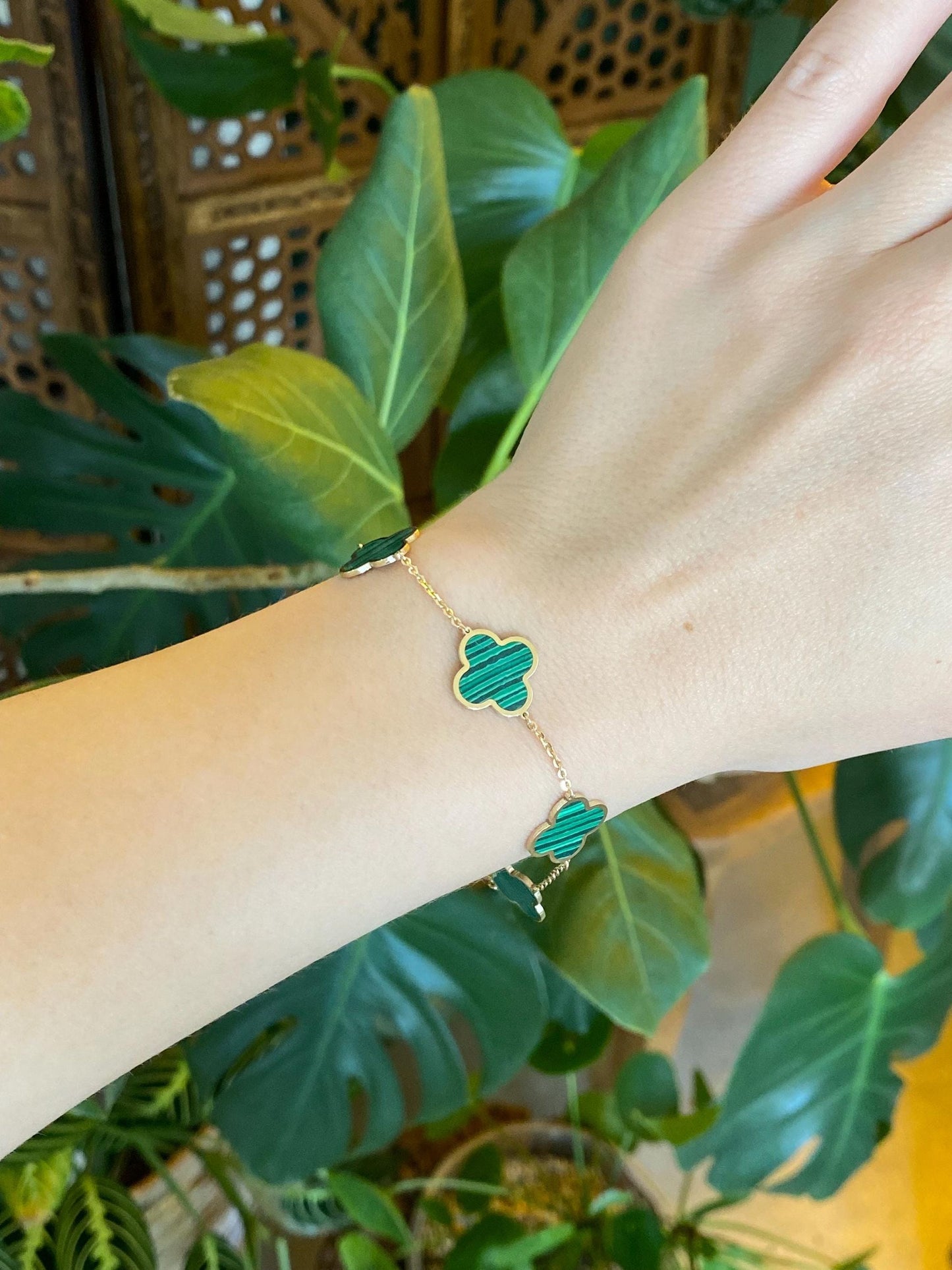 Vintage Solid 14k Yellow Gold Malachite Quatrefoil Tight Cable Chain Bracelet - 7 inches