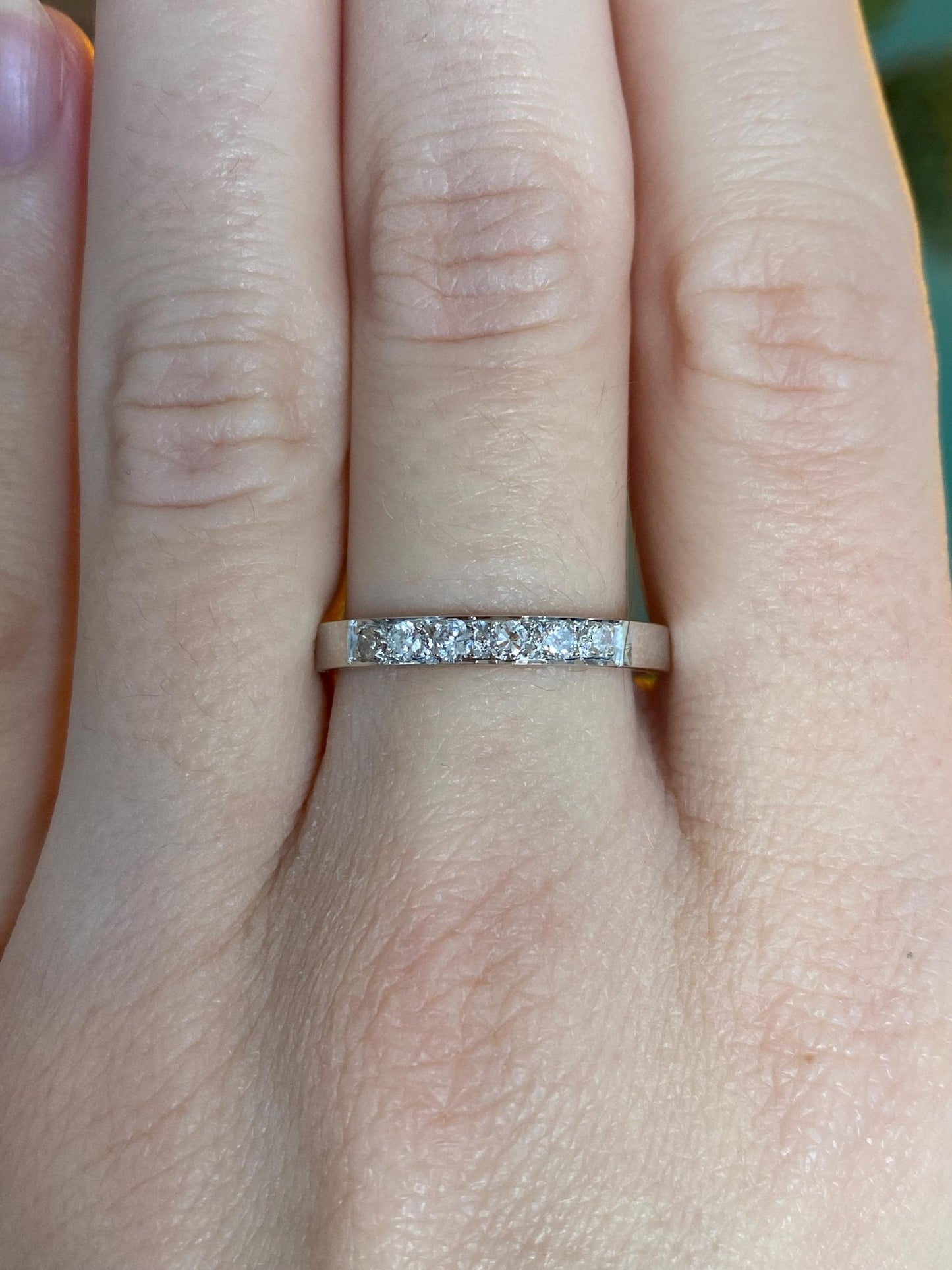 Vintage Solid 14k White Gold Diamond Ring Band - Size 8.5