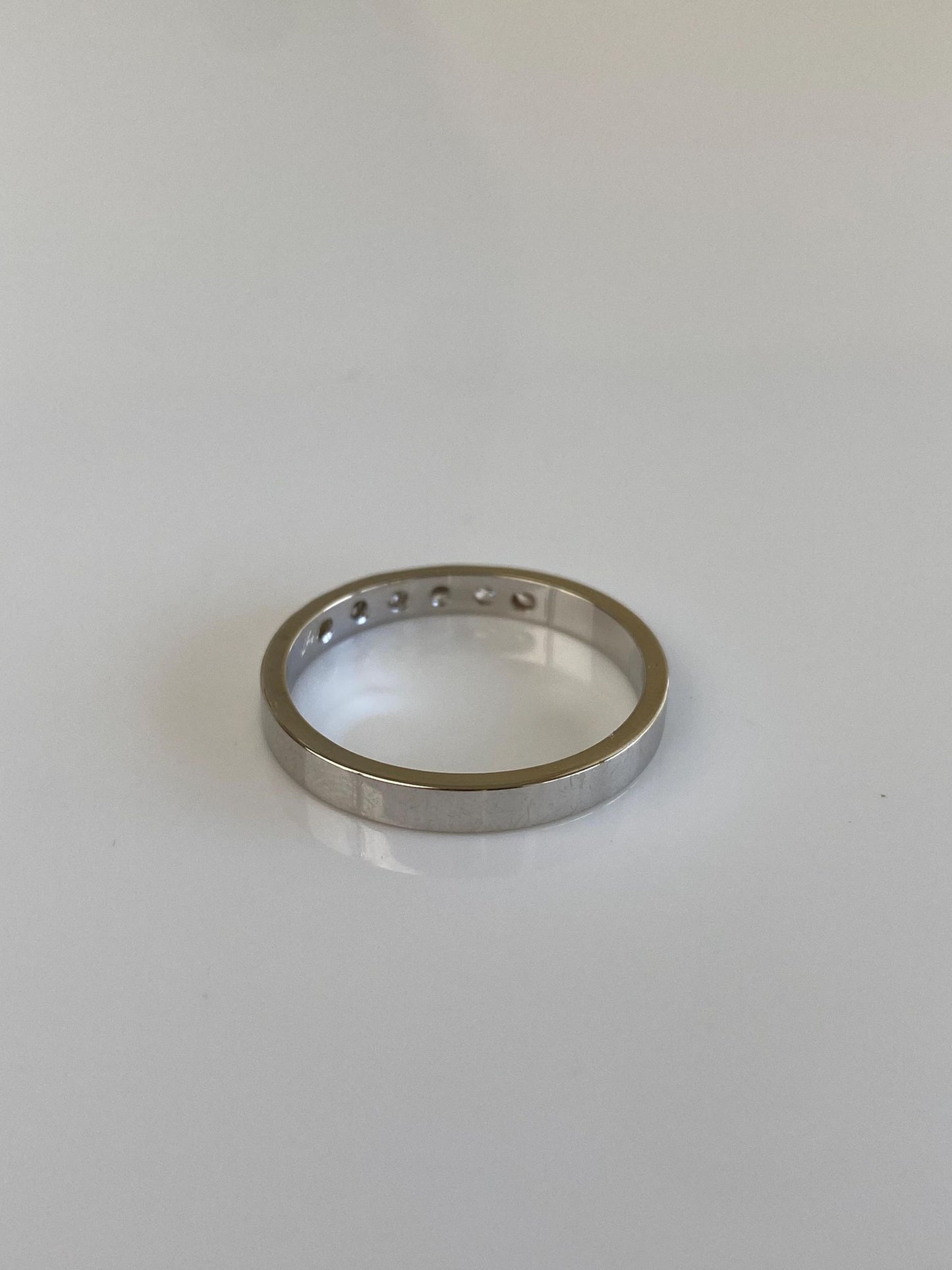 Vintage Solid 14k White Gold Diamond Ring Band - Size 8.5