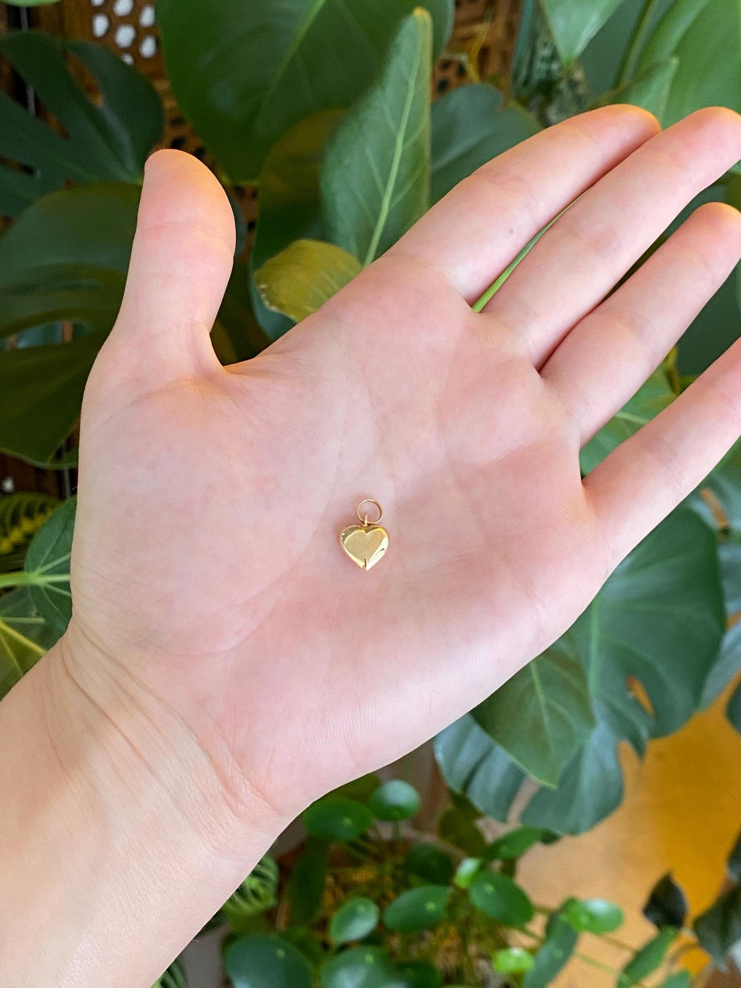 Vintage 14k Yellow Gold Heart Charm