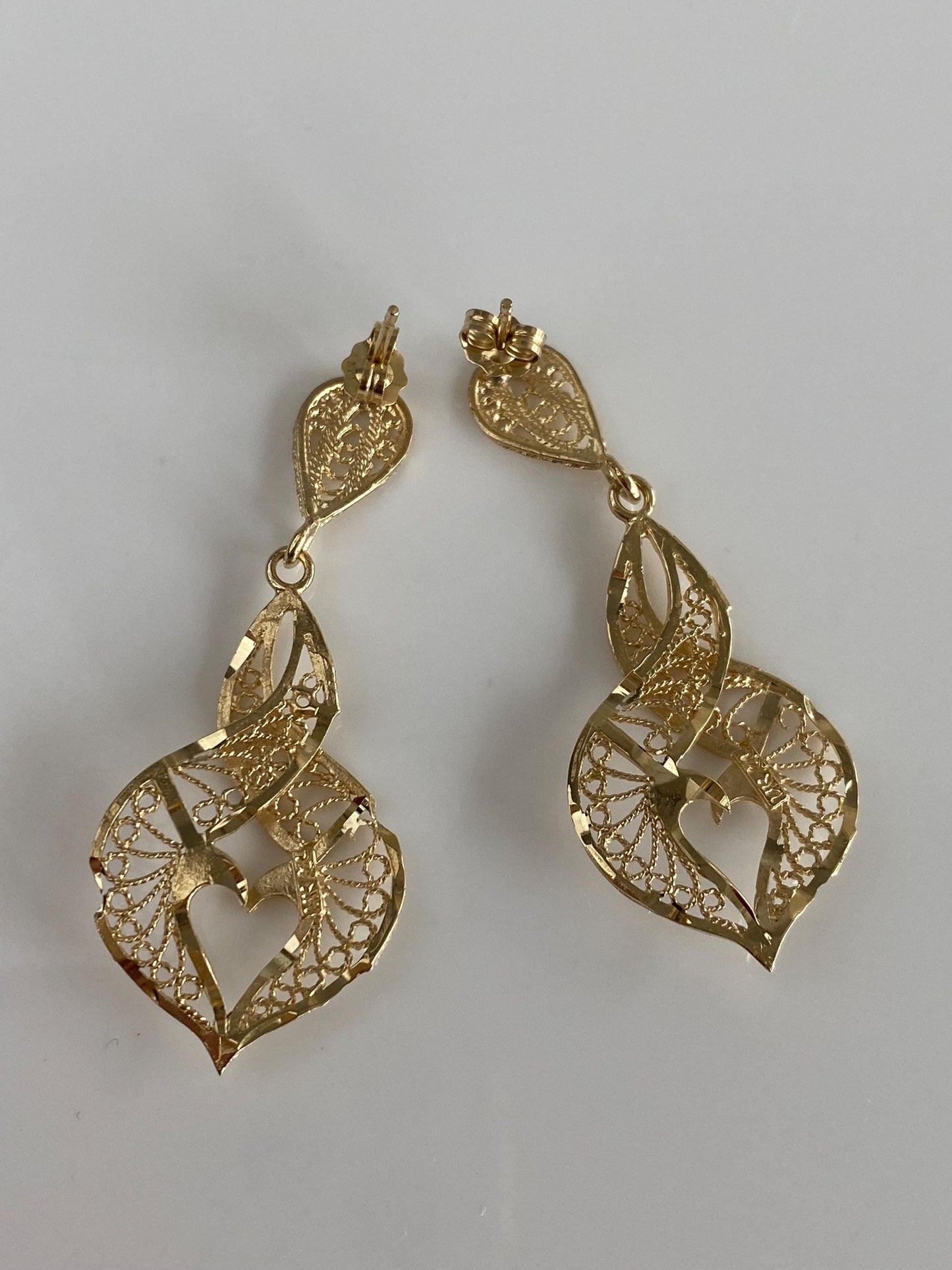Vintage Solid 14k Yellow Gold Diamond Cut Dangle Stud Earrings