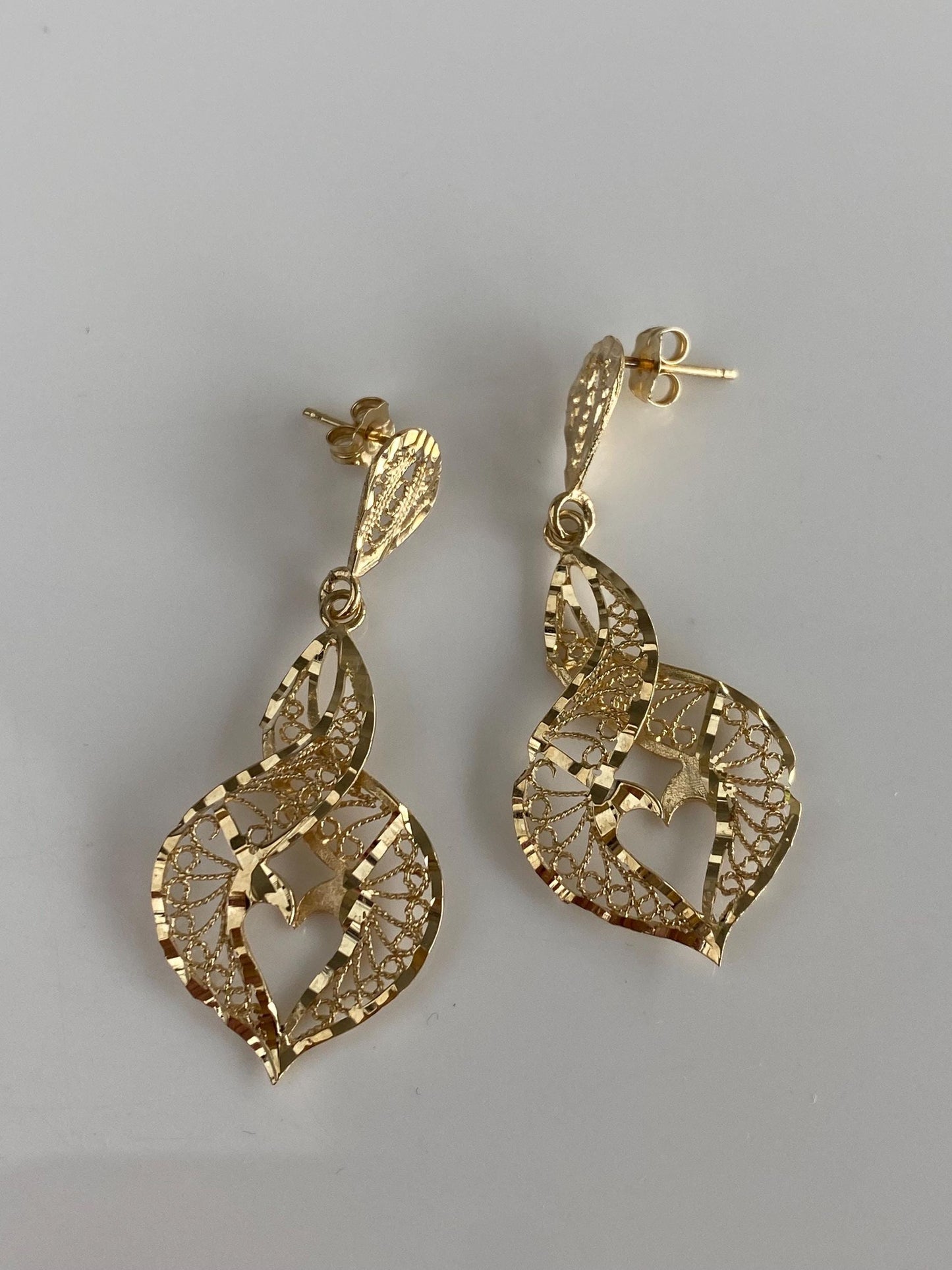 Vintage Solid 14k Yellow Gold Diamond Cut Dangle Stud Earrings