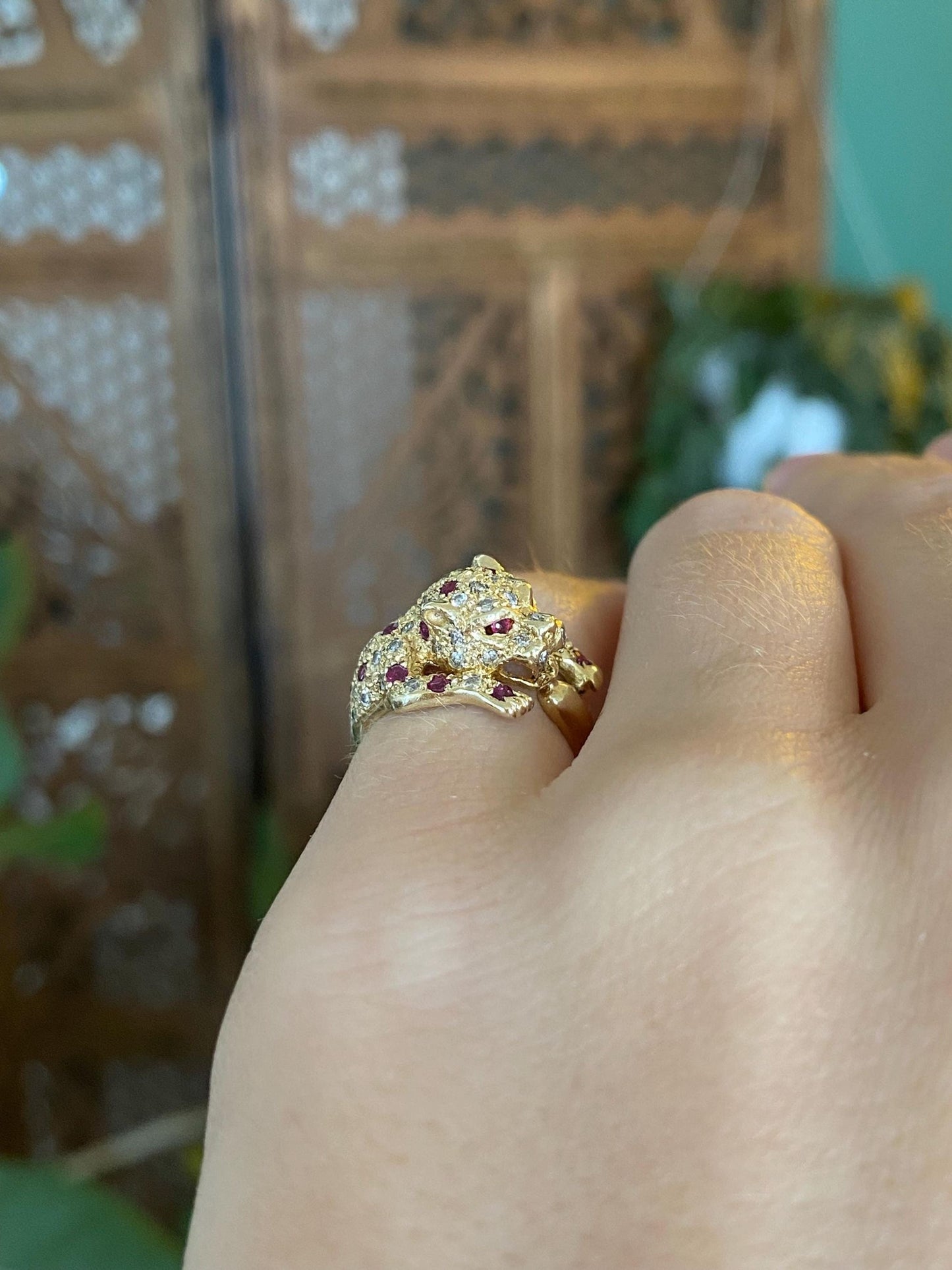 Vintage Solid 14k Yellow Gold Ruby Diamond Jaguar Ring - Size 3