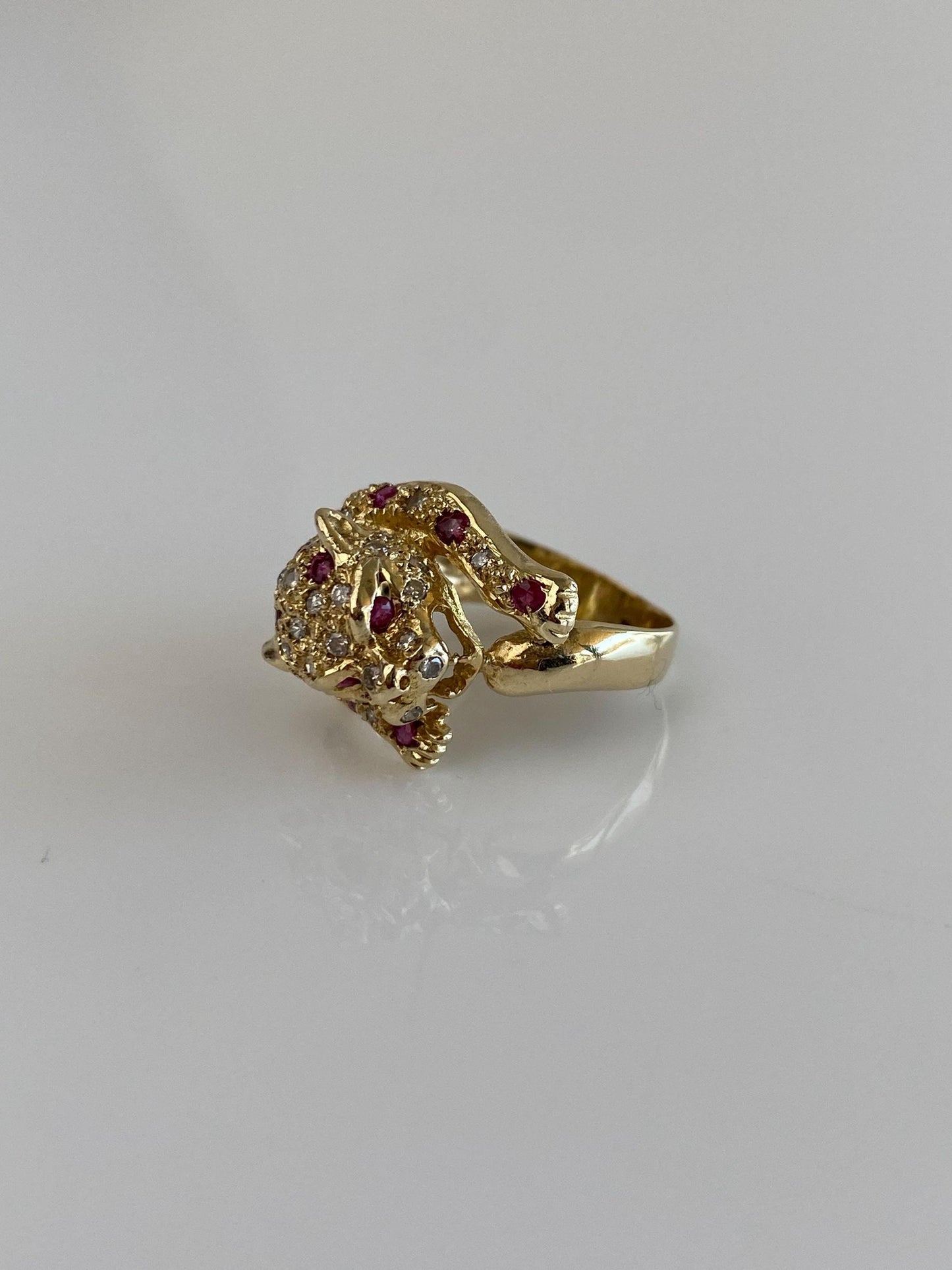 Vintage Solid 14k Yellow Gold Ruby Diamond Jaguar Ring - Size 3