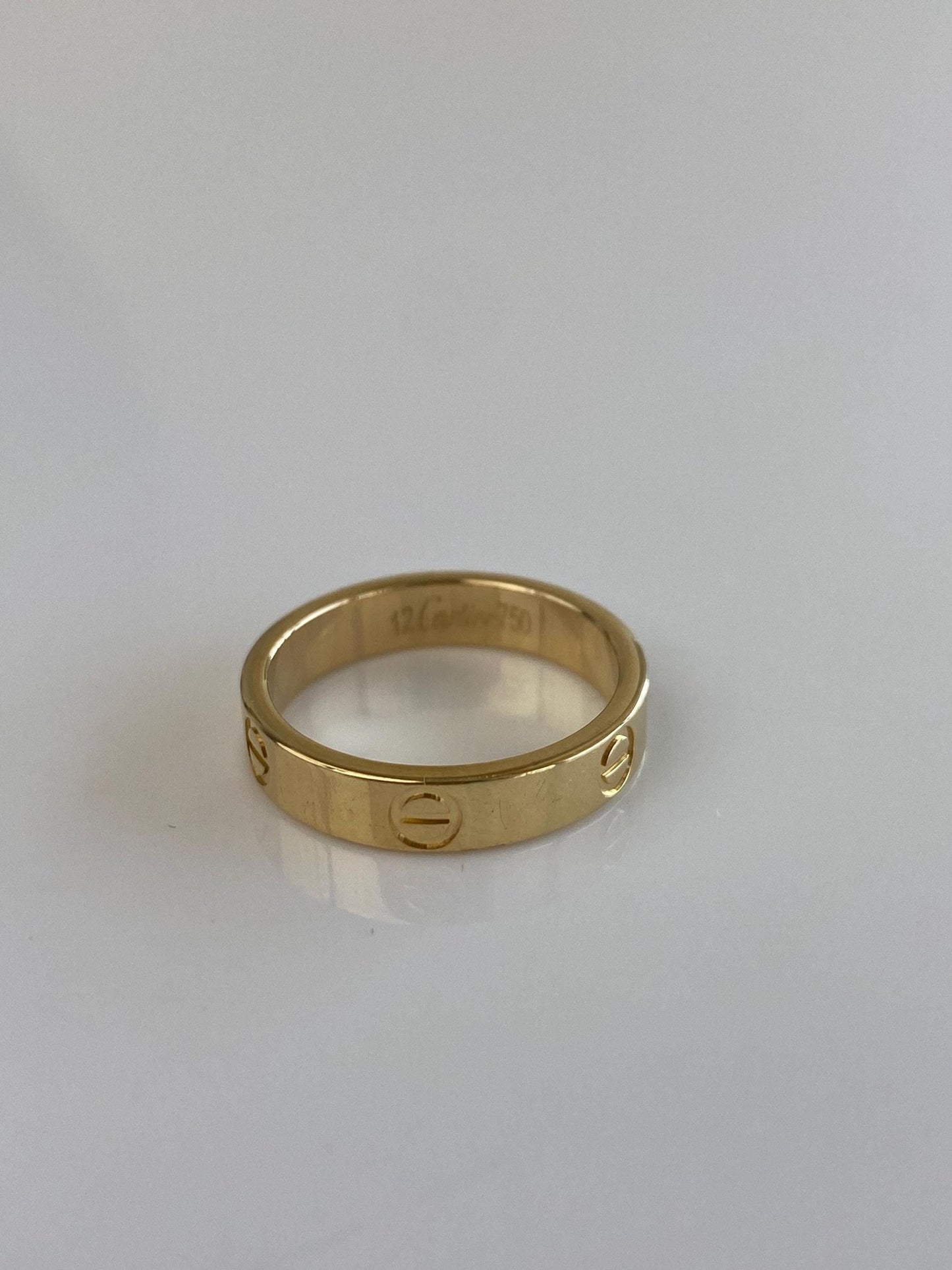 Vintage Solid 18k Yellow Gold Love Ring Band - Size 5.75
