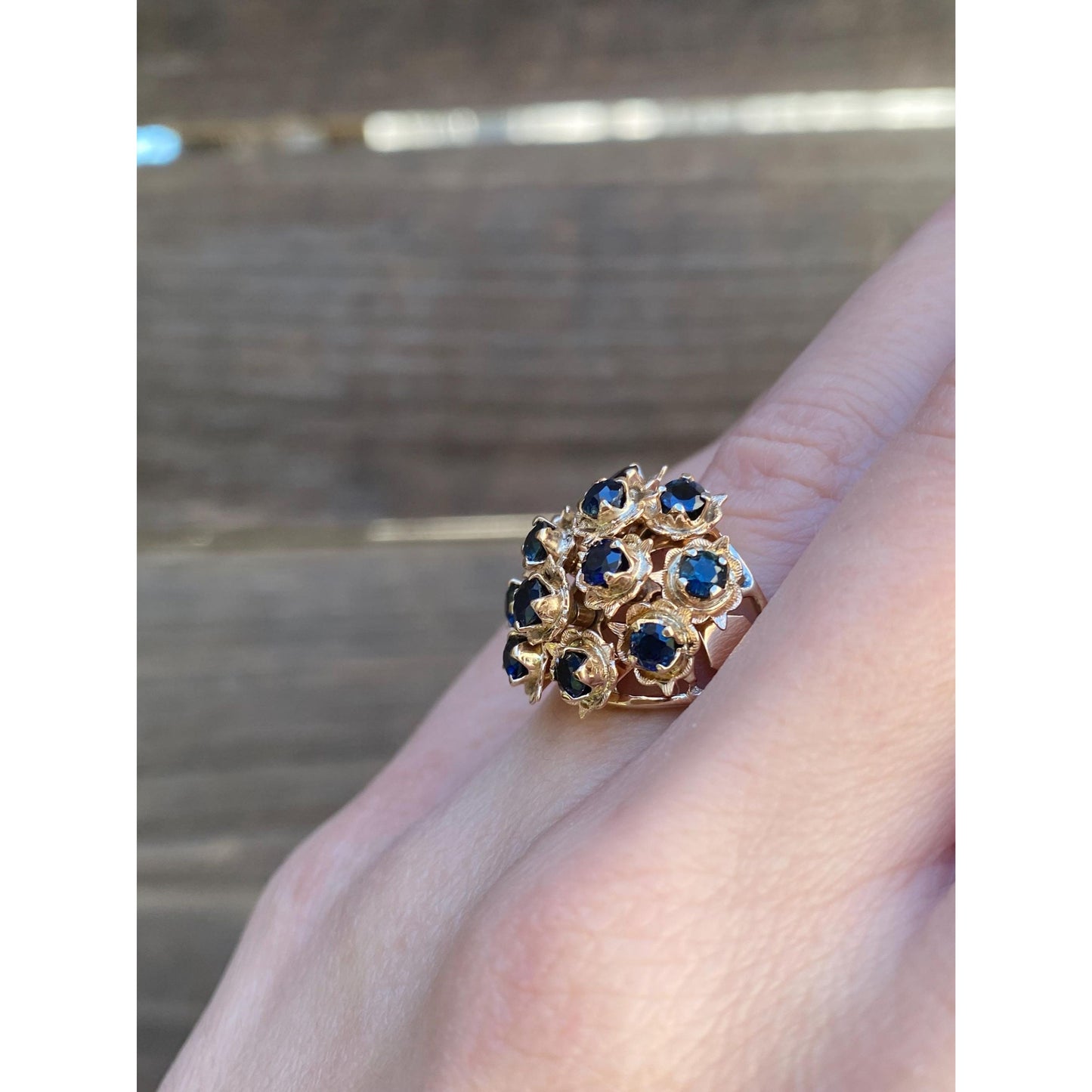 Solid 14k Yellow Gold Blue Sapphire Moving Cocktail Ring - Size 4.5