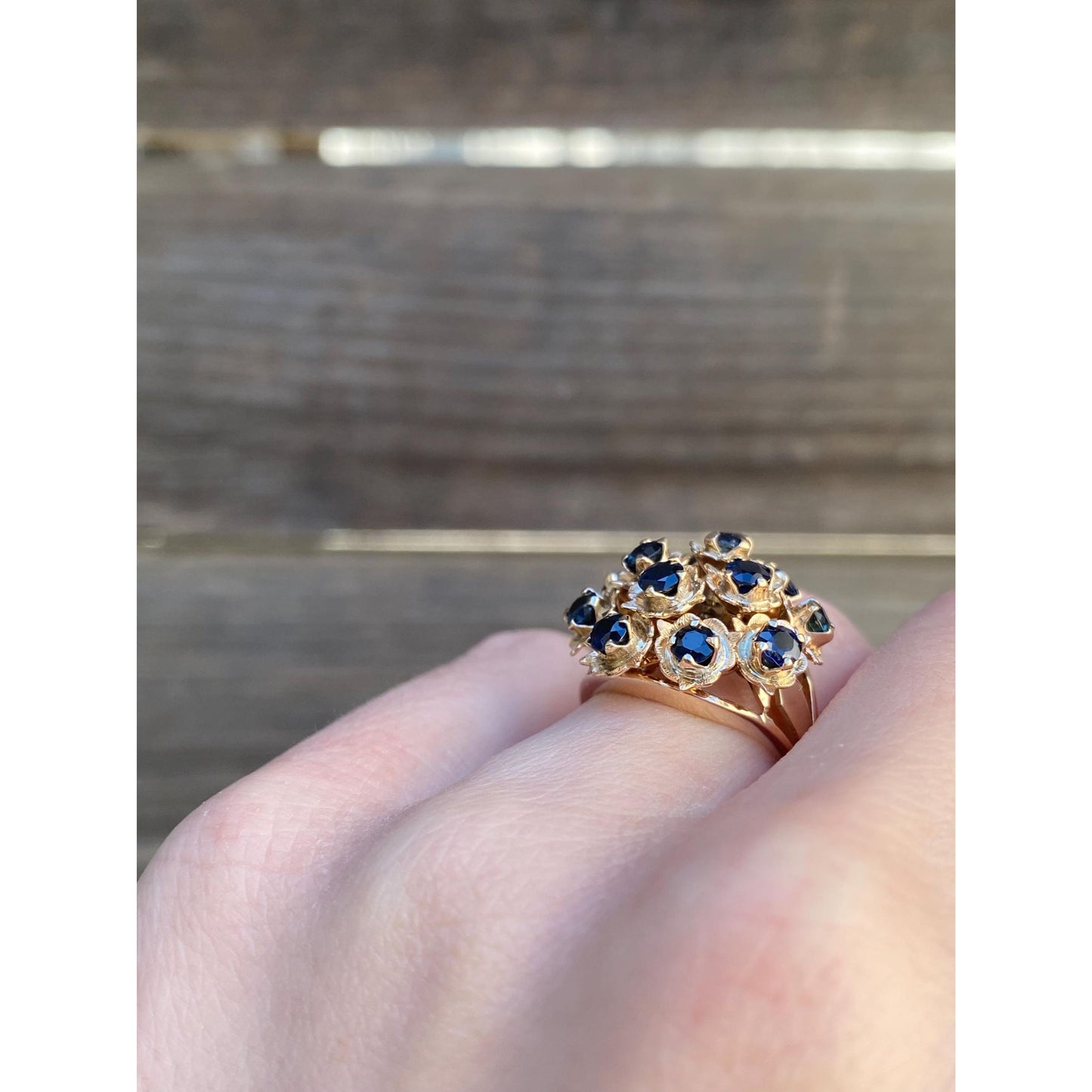 Solid 14k Yellow Gold Blue Sapphire Moving Cocktail Ring - Size 4.5