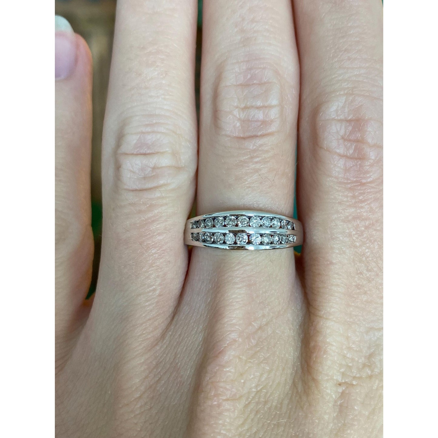 Vintage Solid 14k White Gold Diamond Ring Band - Size 6.75