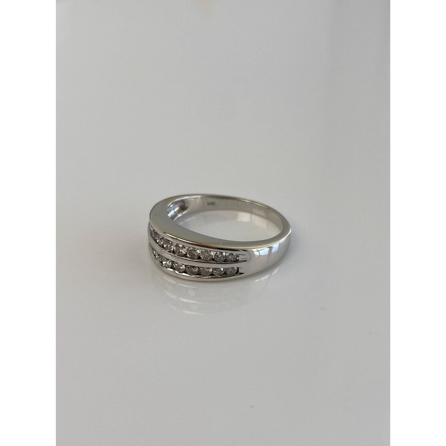 Vintage Solid 14k White Gold Diamond Ring Band - Size 6.75