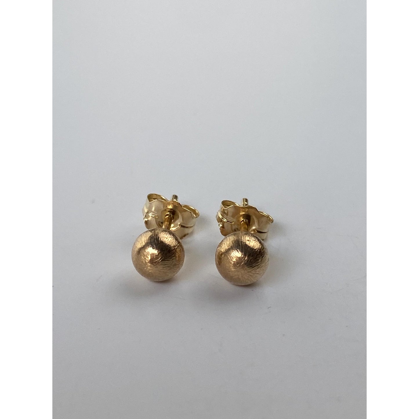 Vintage 14k Yellow Gold Textured Ball Stud Earrings