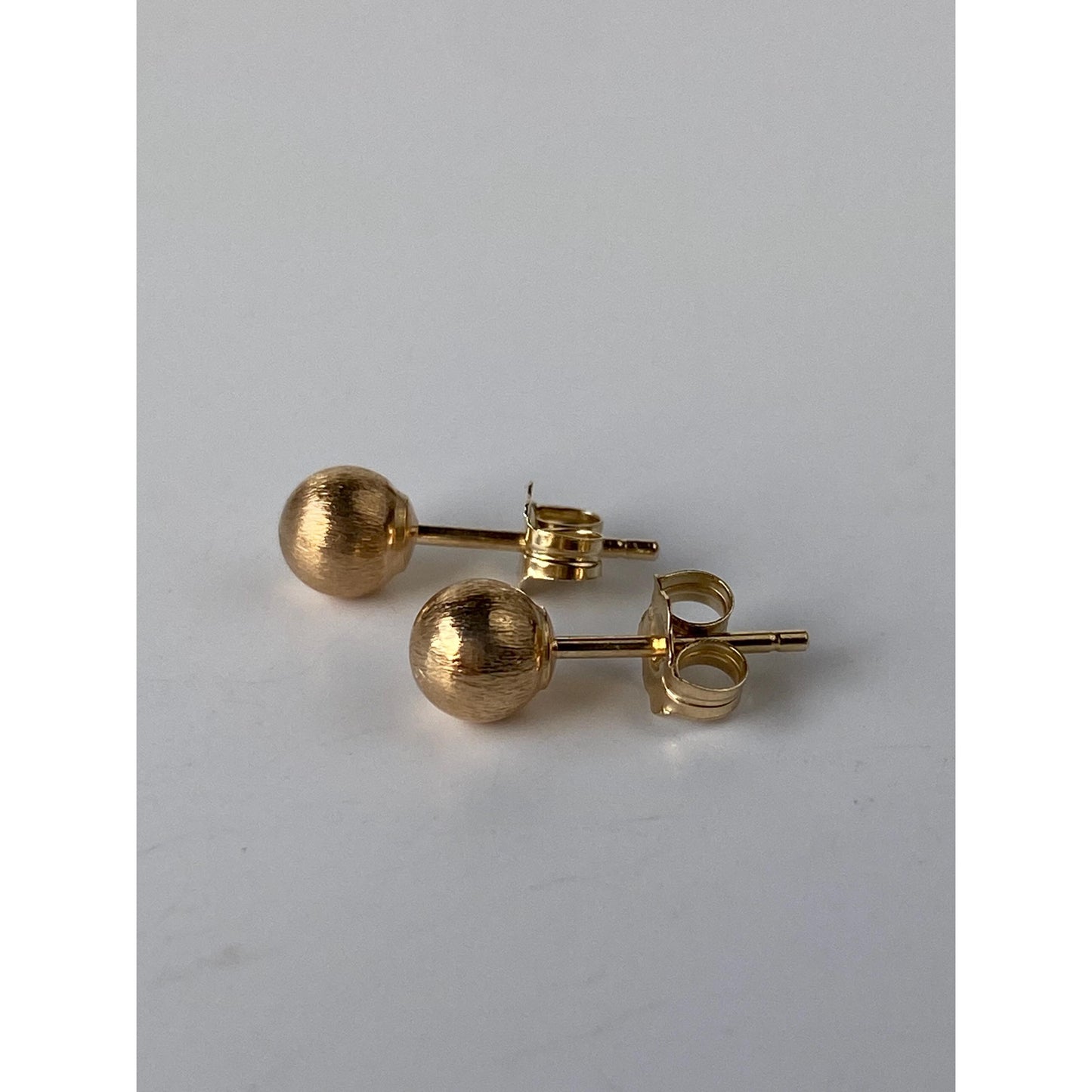 Vintage 14k Yellow Gold Textured Ball Stud Earrings