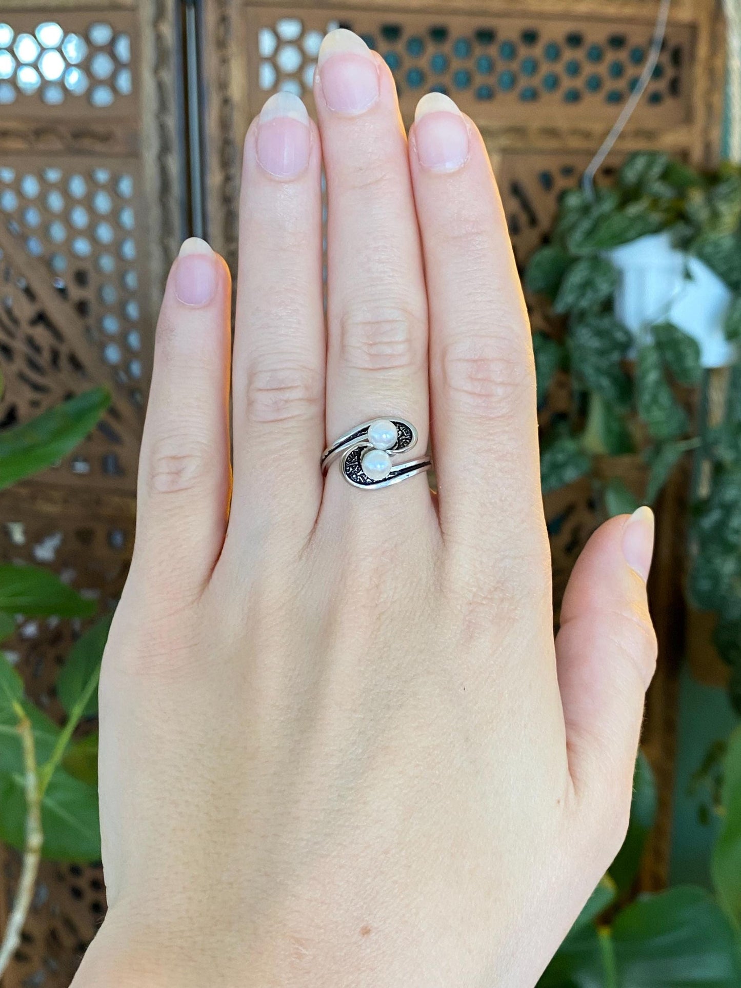 Vintage Solid 10k White Gold Pearls Ring - Size 6