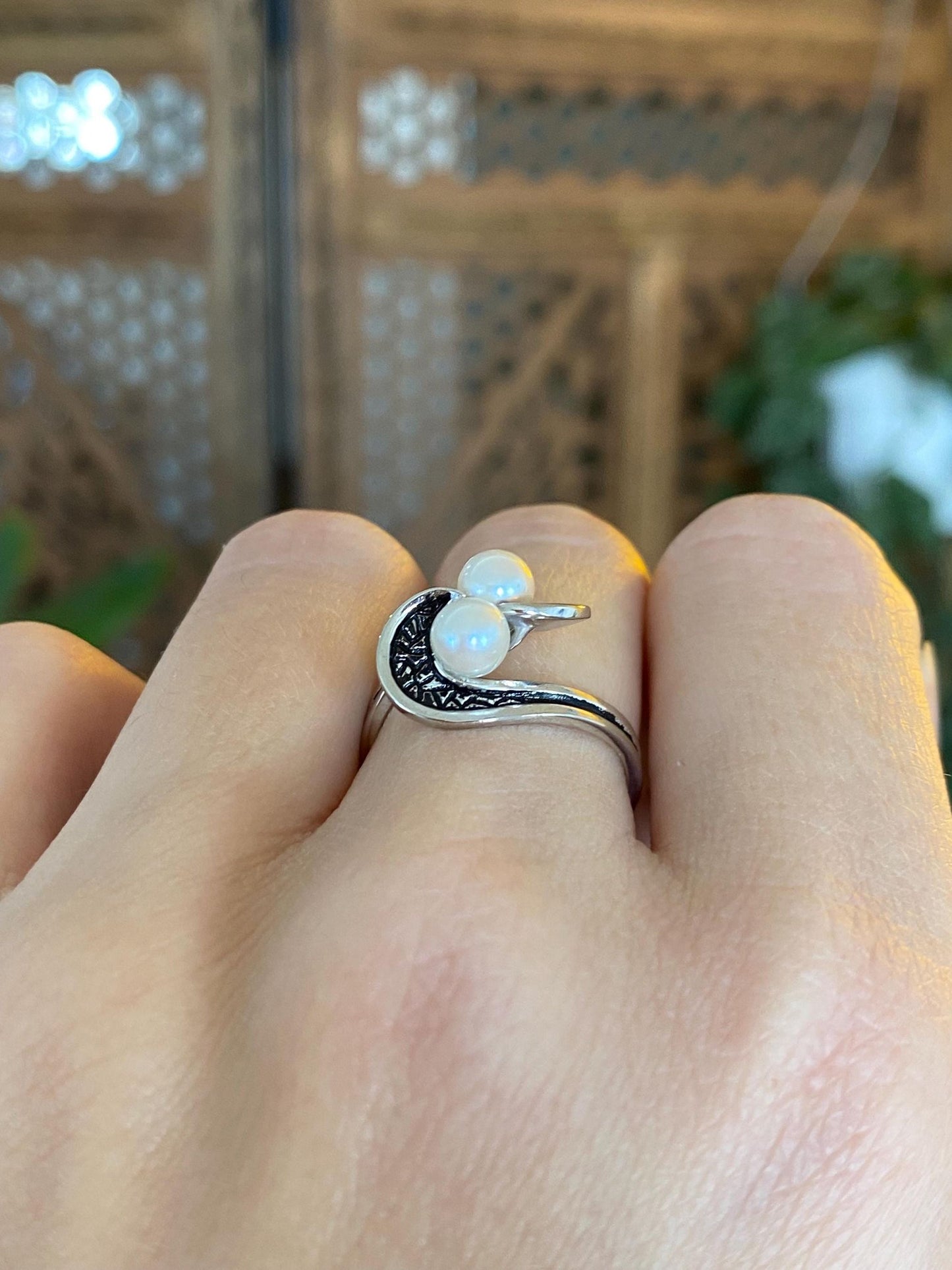 Vintage Solid 10k White Gold Pearls Ring - Size 6