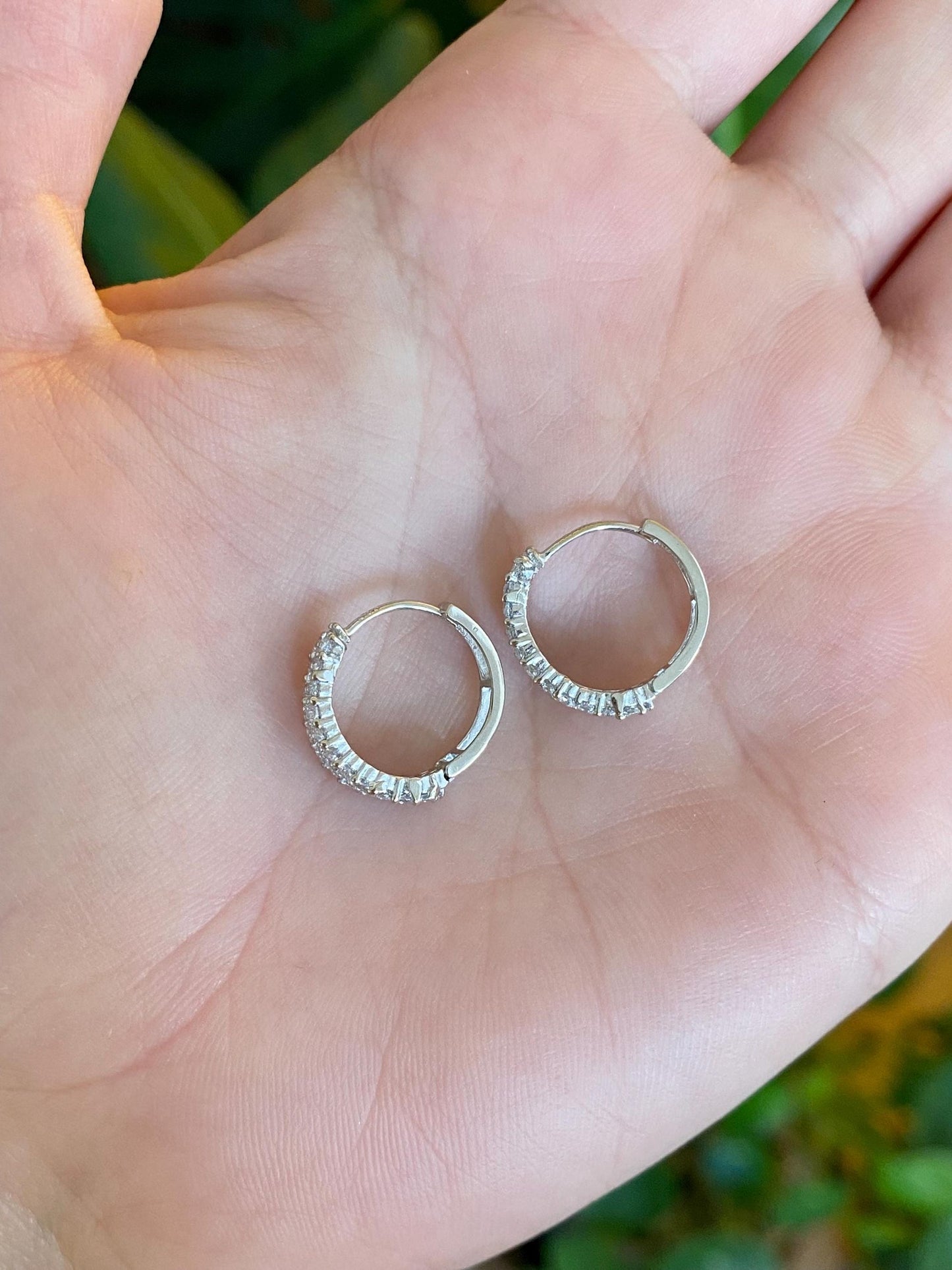 Vintage Solid 10k White Gold Cubic Zirconia Hoop Earrings