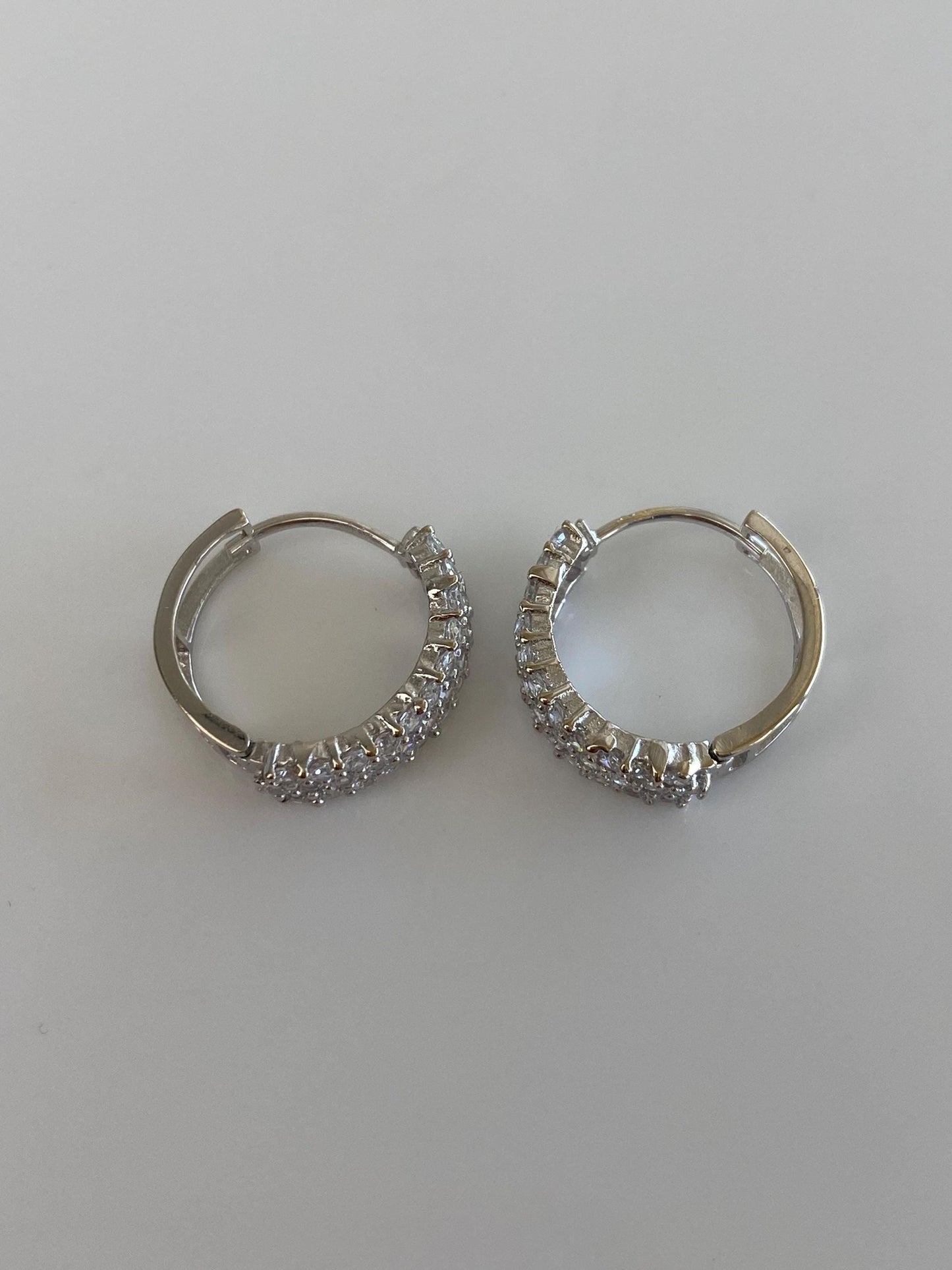 Vintage Solid 10k White Gold Cubic Zirconia Hoop Earrings